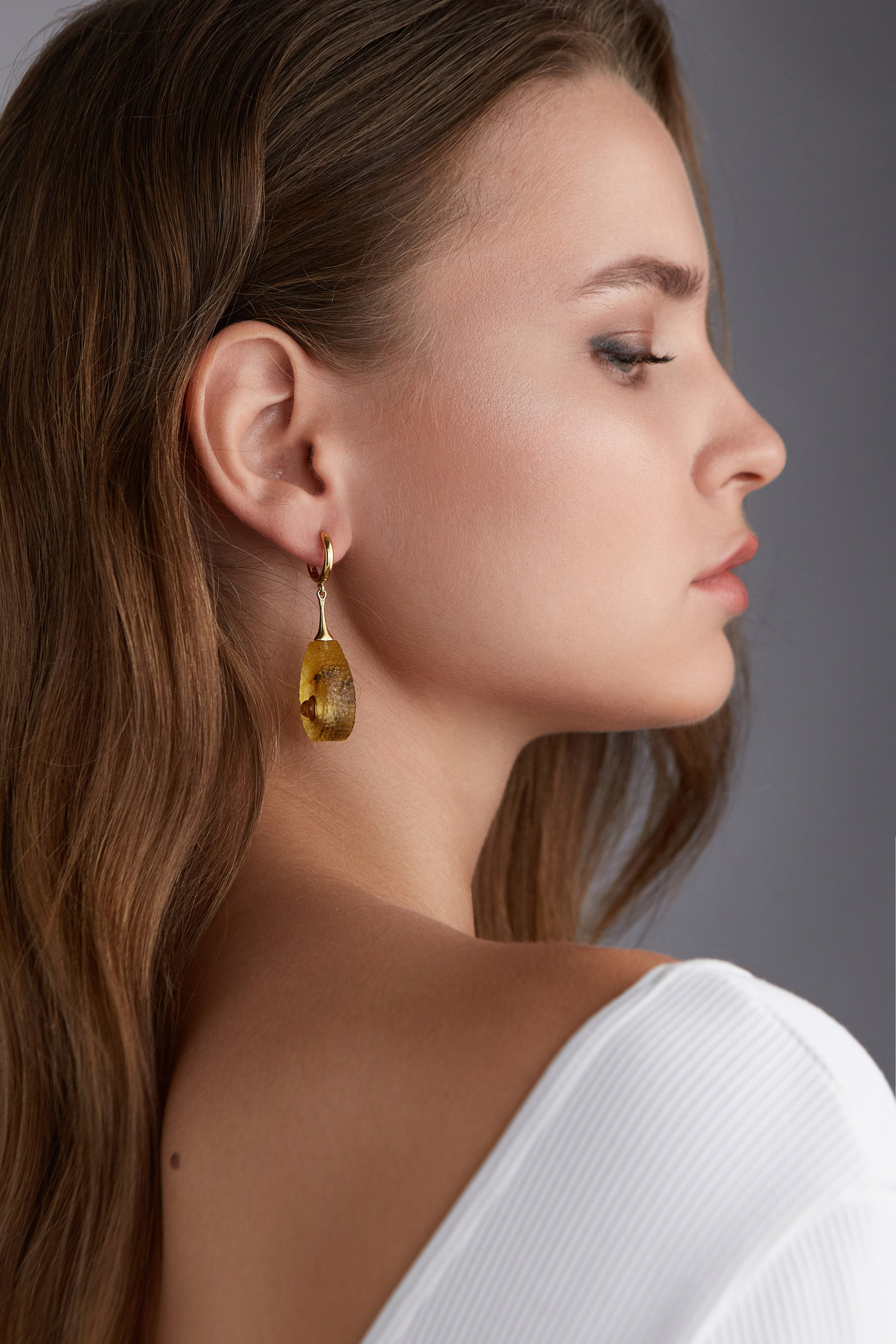 Nadya. Modeling agency TM MODELS