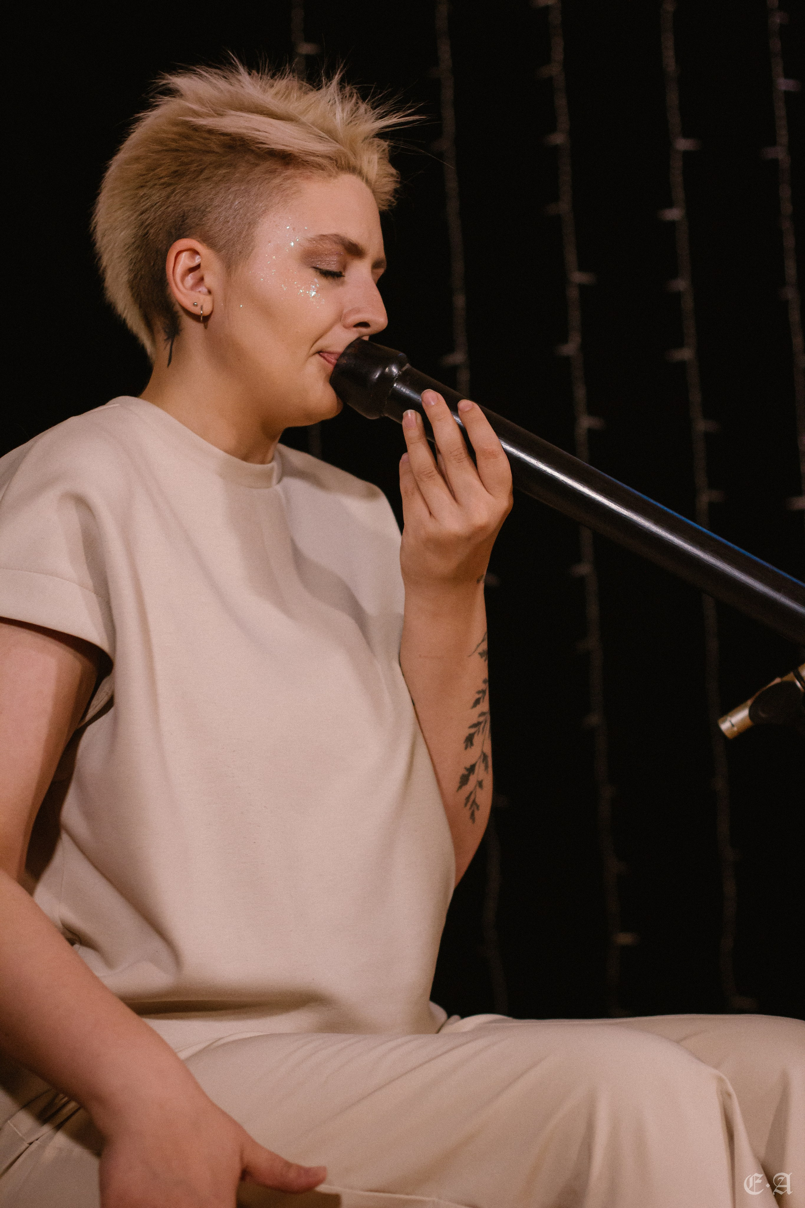 «Наедине с собой» в Белых Облаках. Фотограф Ellairen