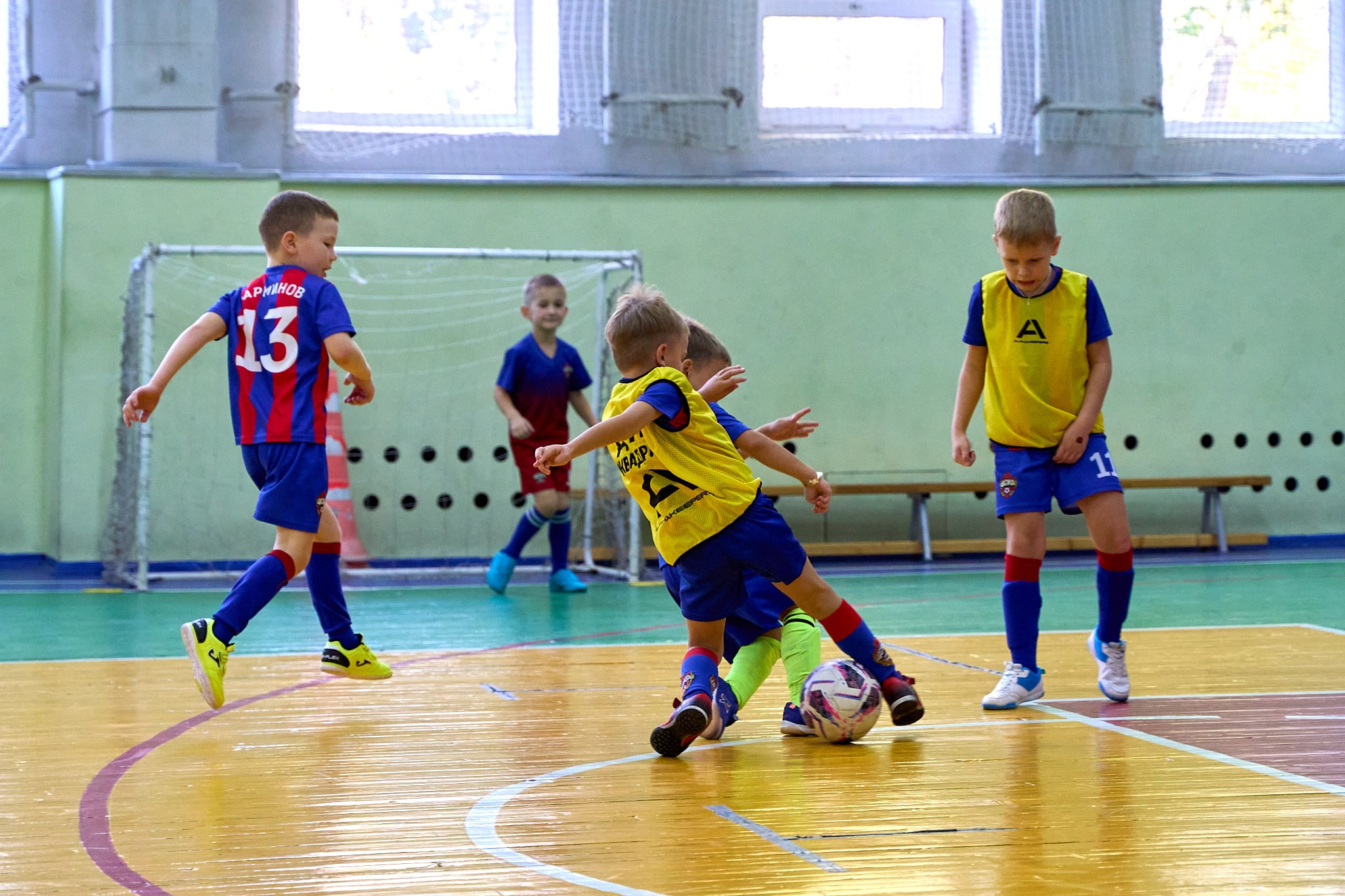 Детский футбол в зале. Главная