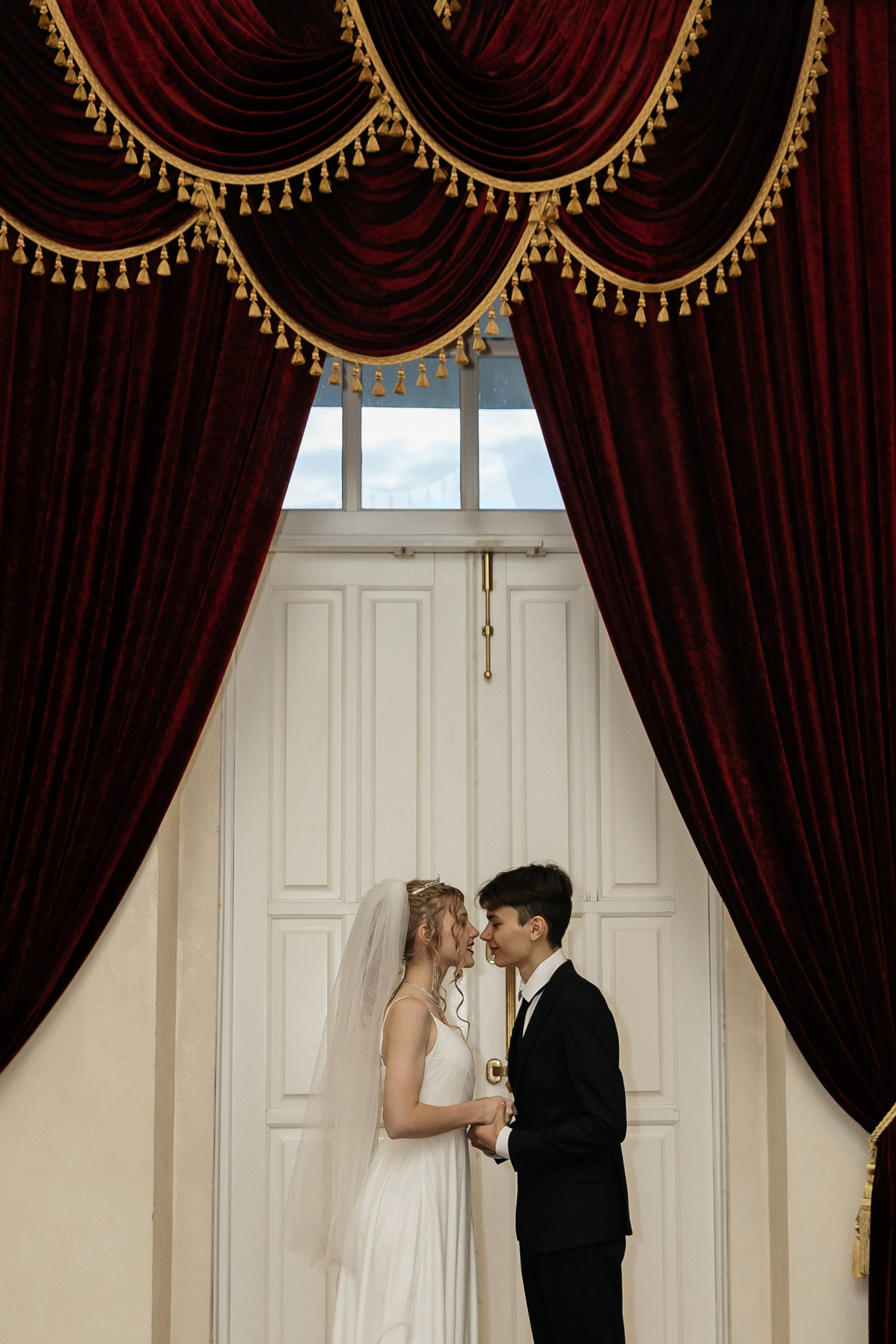 Роспись в Екатерининском зале 04.02.2025. Свадебный и семейный фотограф Виолетта Сидельникова. Краснодар, Россия, Беларусь, Европа