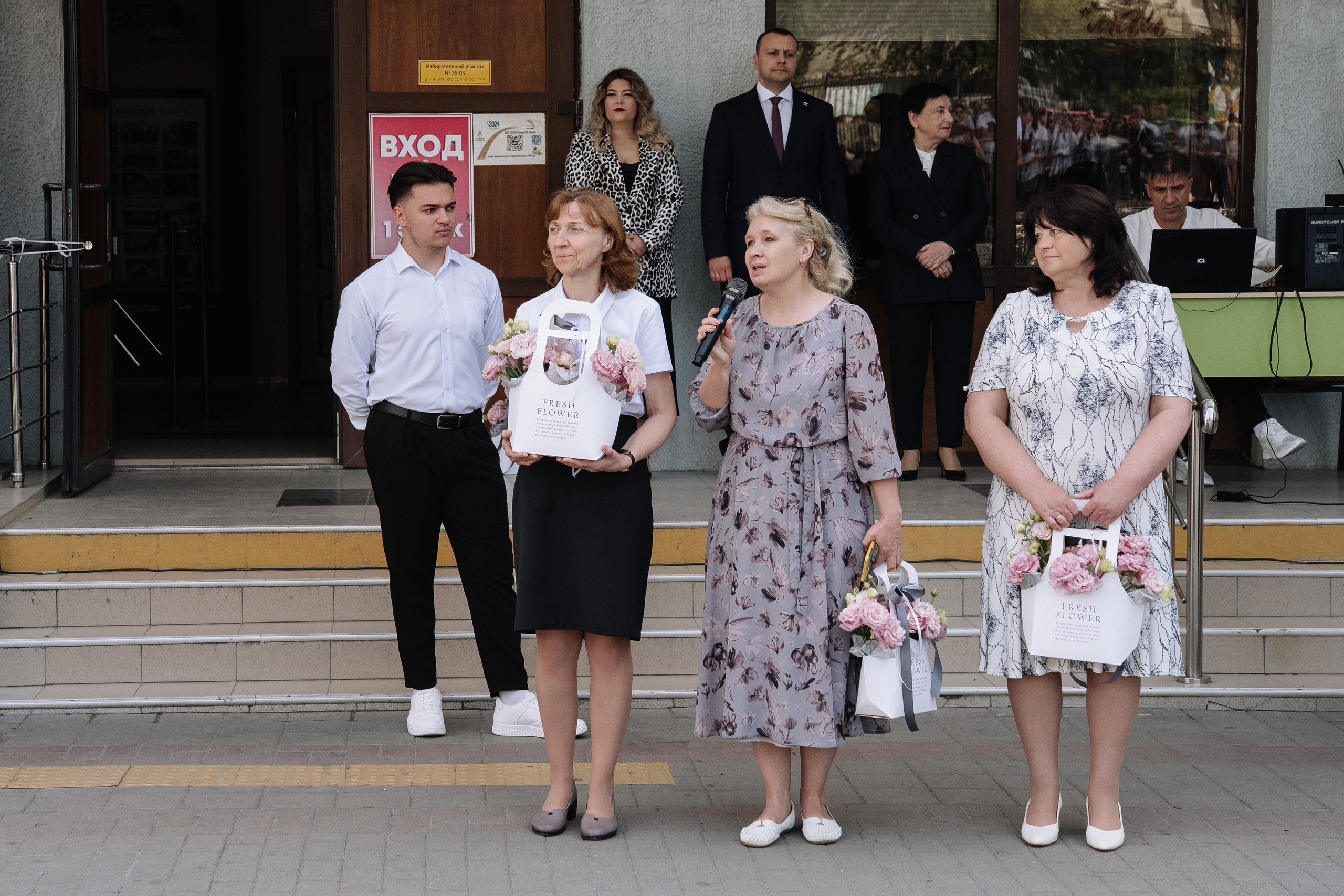 11 класс 40 школа. Выпускные альбомы Натальи Бутко: Новороссийск, Анапа, Геленджик