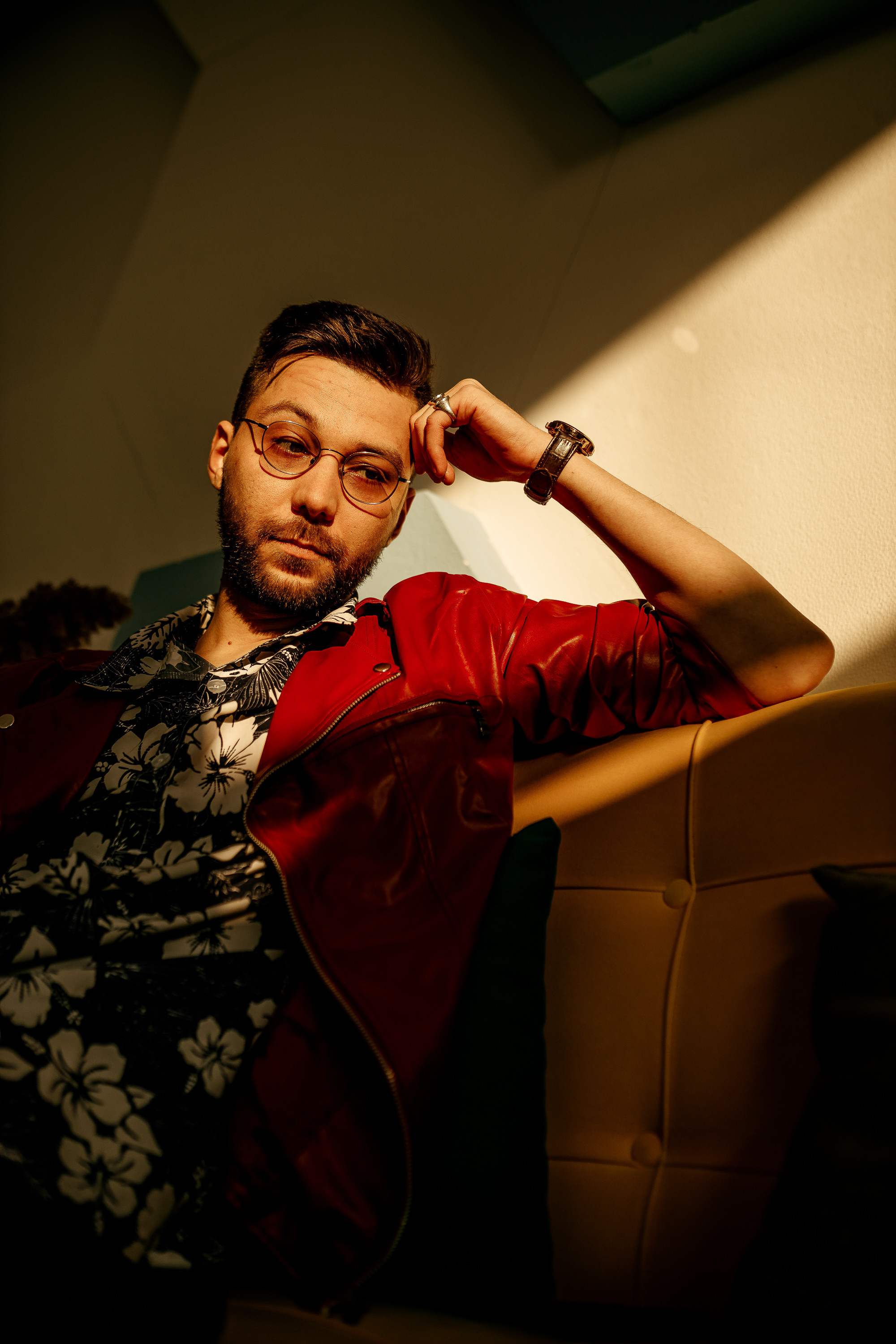 Артем в «Цвете»