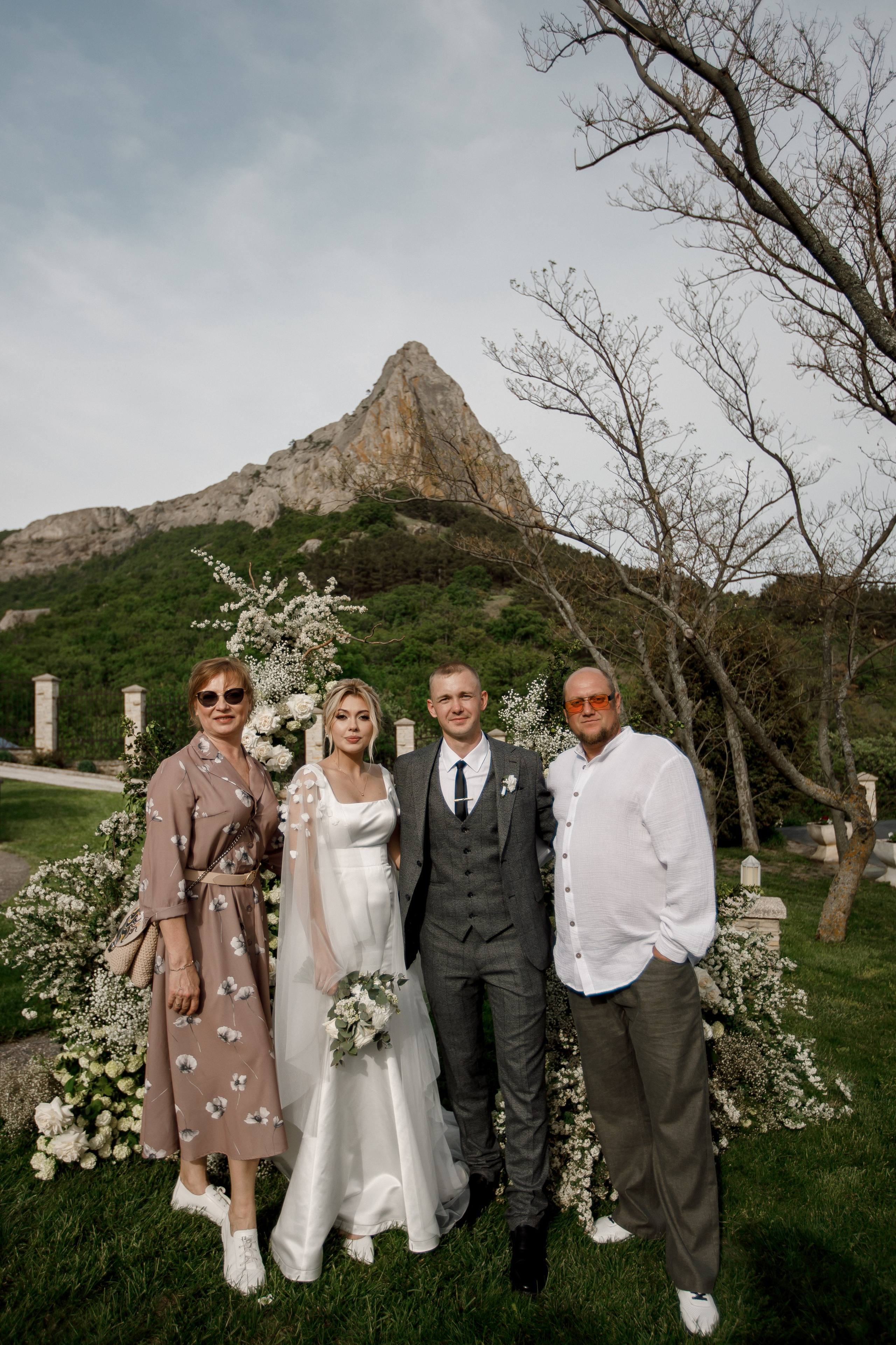 Денис и Алина. Белый замок. Фотограф Анна Лейман. Севастополь