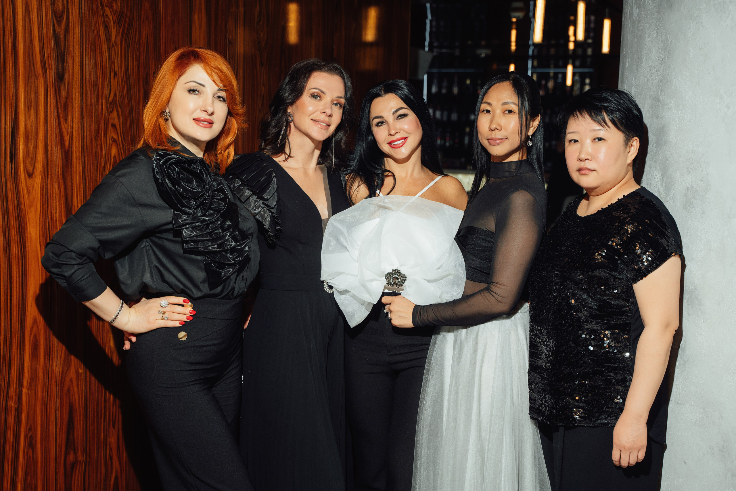 12 апреля (пятница). BENUAR Restaurant