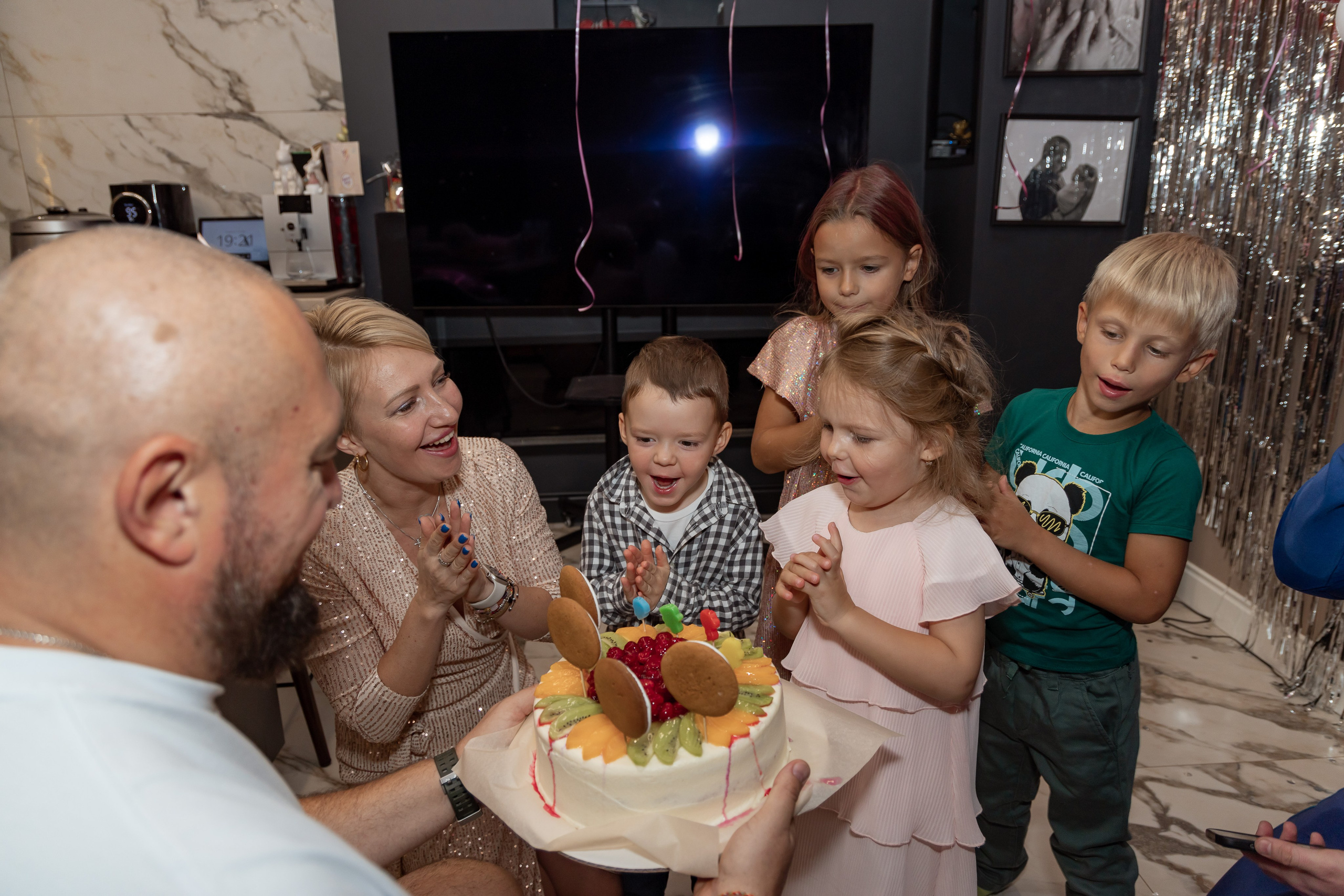 День Рождения в Доме. Свадебный фотограф в городе Подольск МО и Москва Крылова Ирина