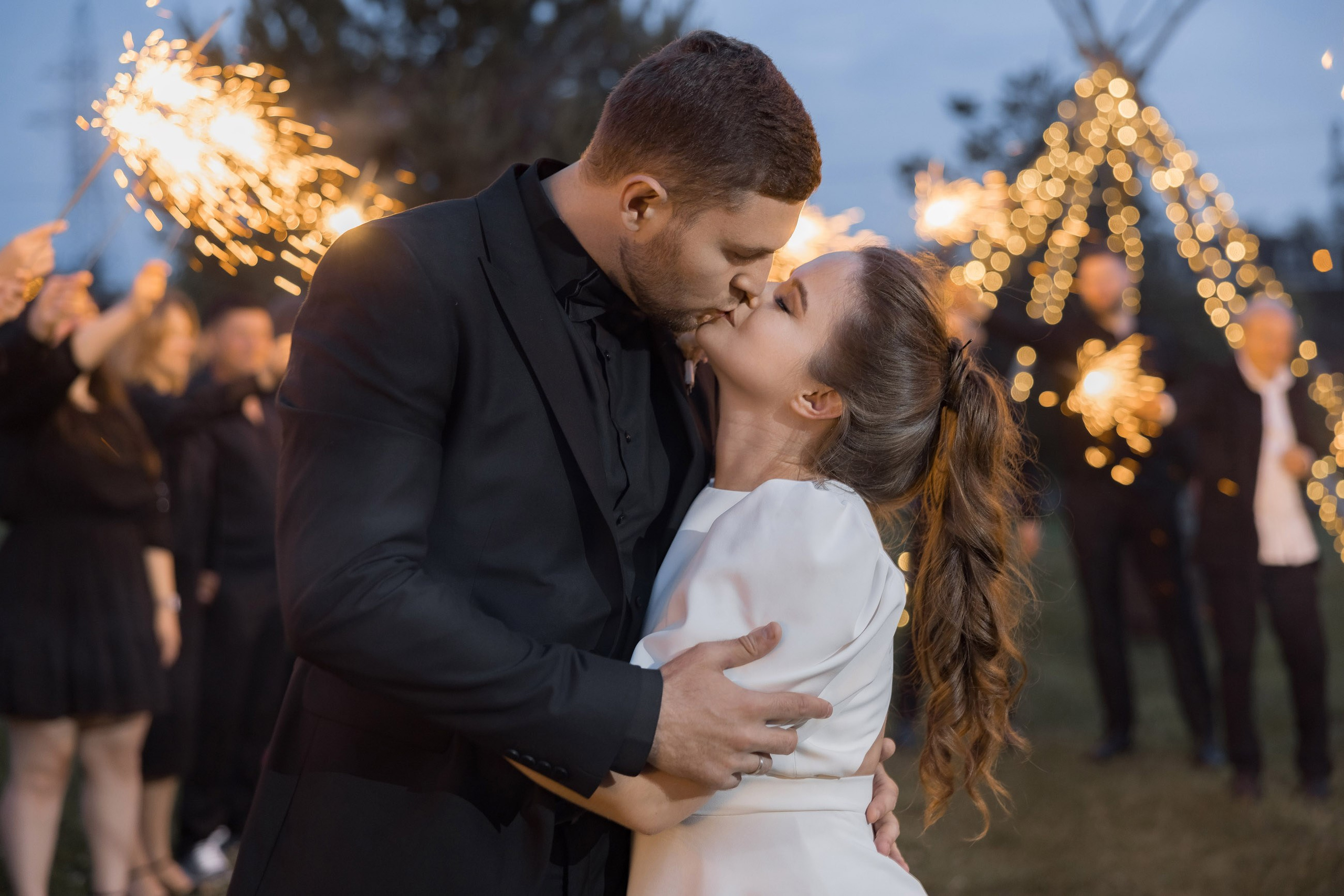 Артем и Вера. Свадебный фотограф и видеограф Юрий и Эля Дубинины