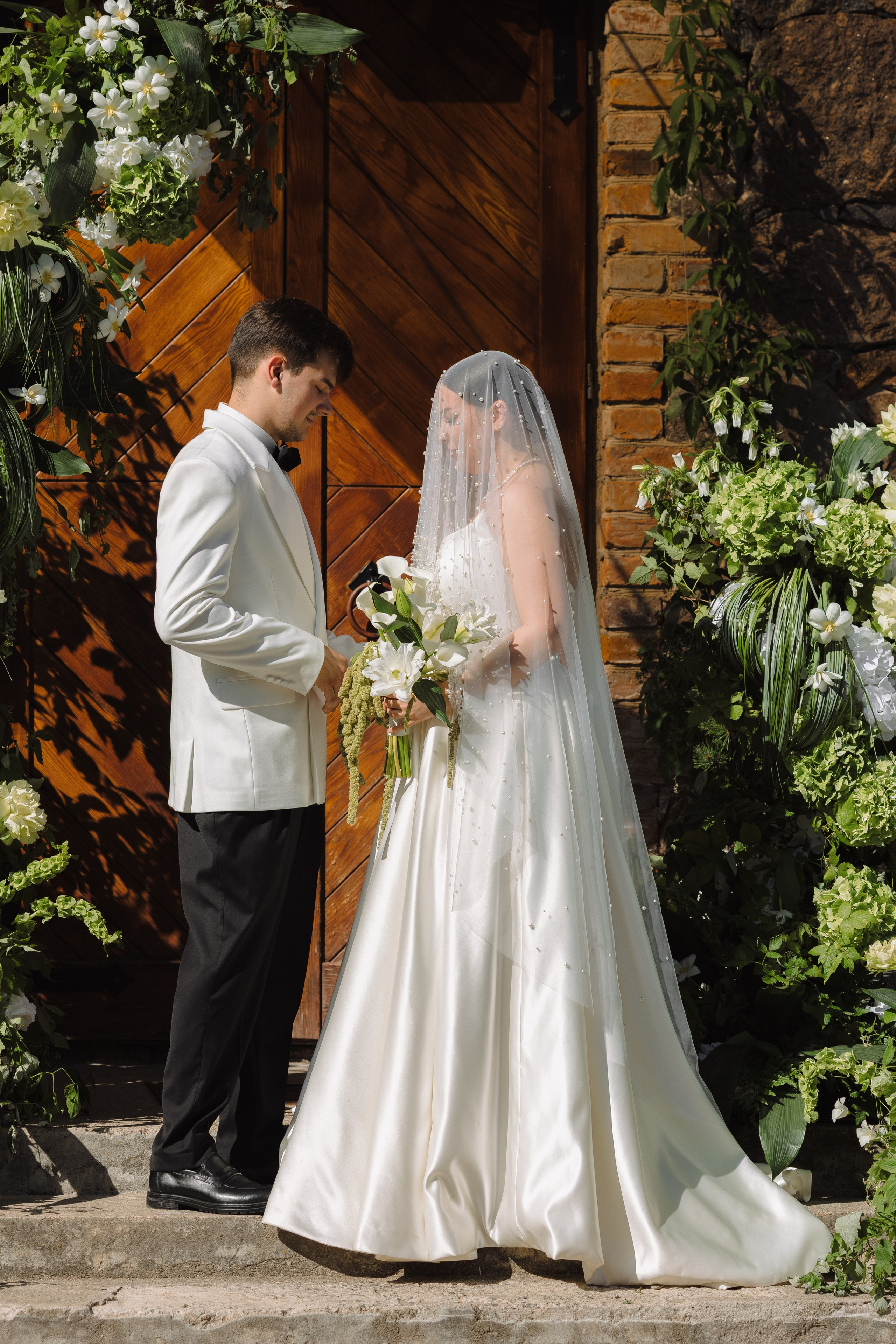 Свадебная фотосъемка в «Двор Стайки»