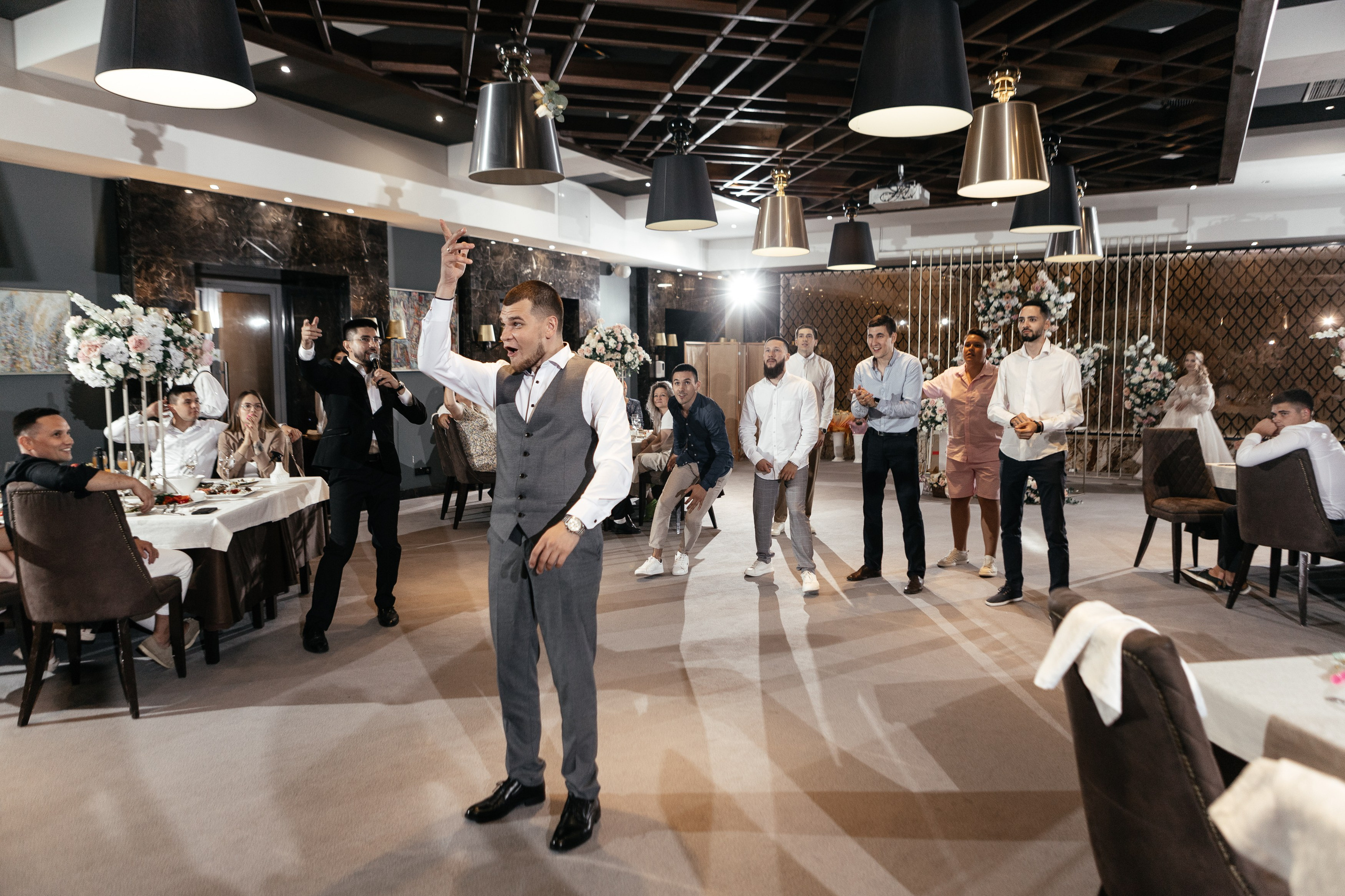 Свадебный фотограф Уфа — Руслан ГабдлисламовЖивые эмоции, красивые кадры, воспоминания на всю жизнь.Работаю по всей Республике Башкортоста. Свадебный фотограф Уфа Руслан Габдлисламов