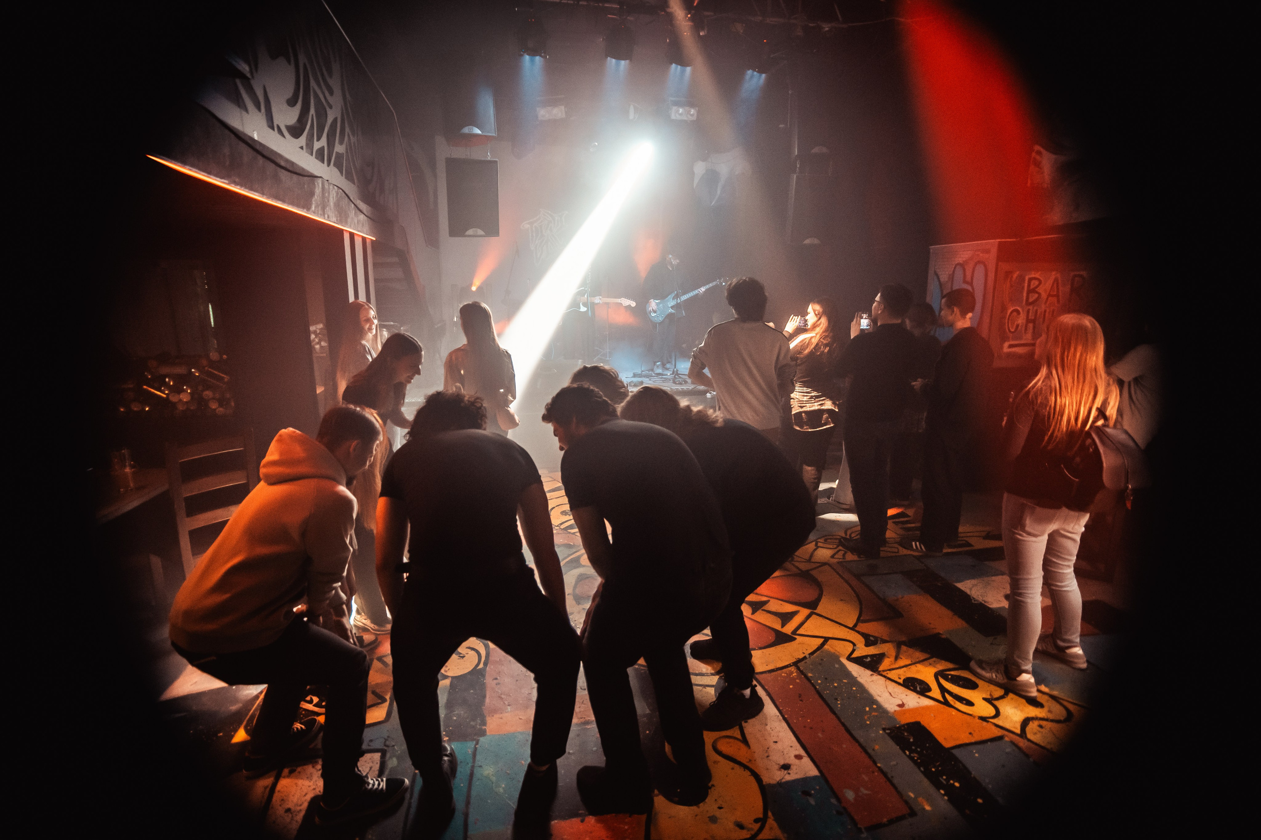 Tihi val. Rock night, 30.05.2025, Эрмитаж. Фотограф Регина Крикунова г. Красноярск