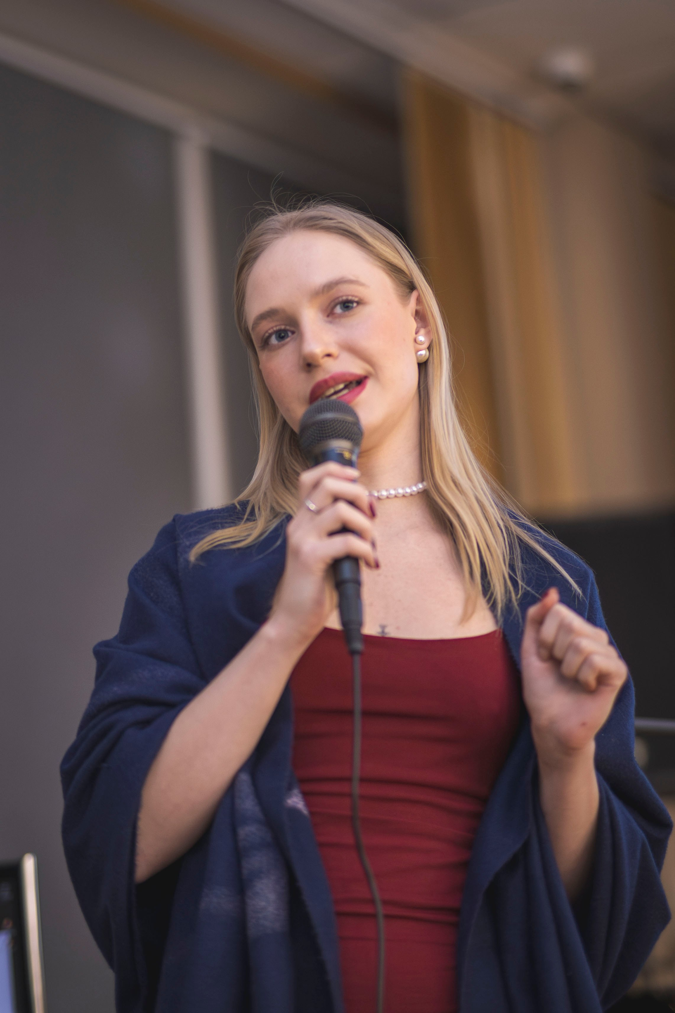 Библиотека им. Горького г. Владивосток. Фотограф г. Владивосток