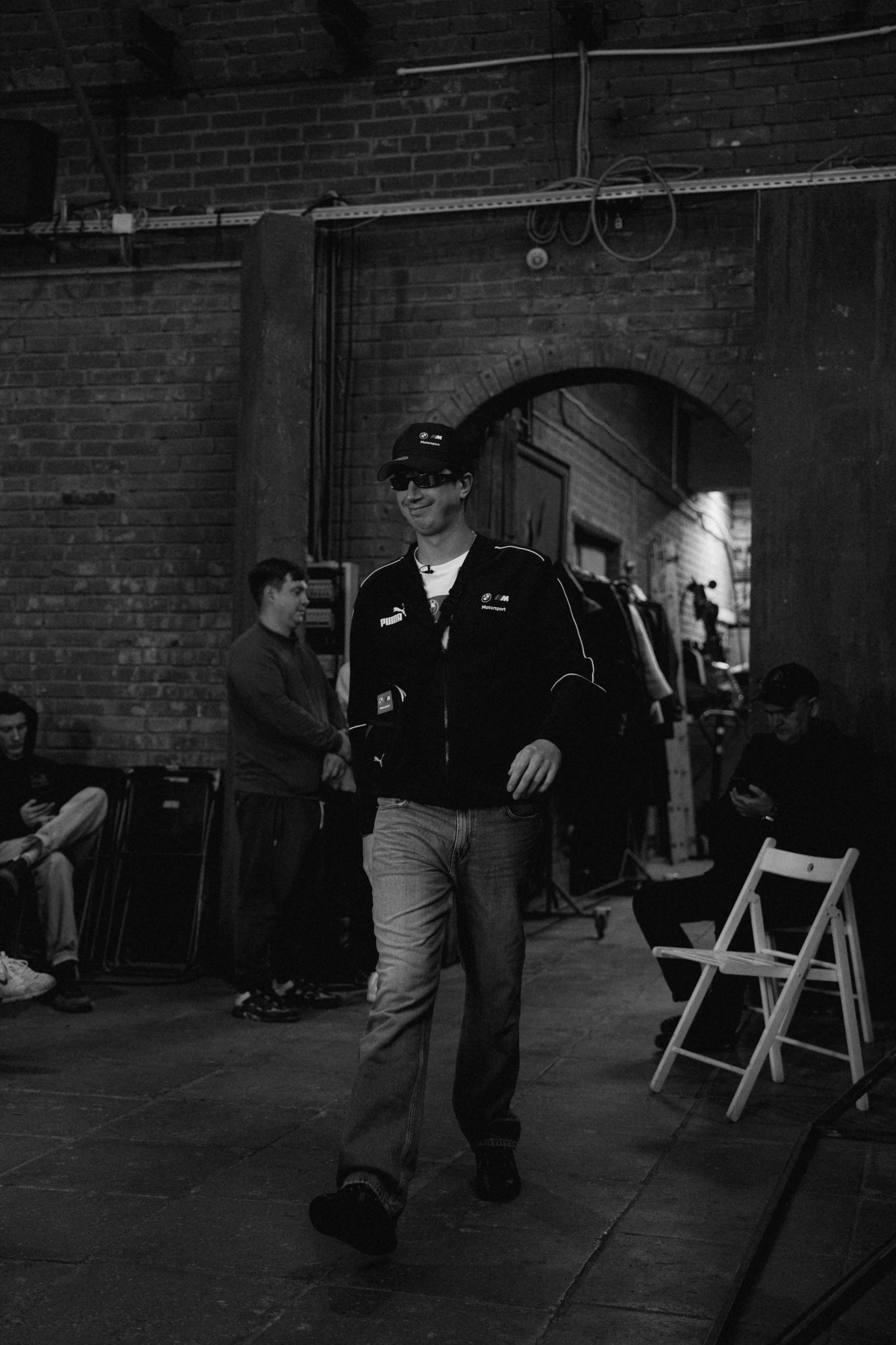 Backstage шоу «Пацаны». Костя Жуков — фотограф в Москве