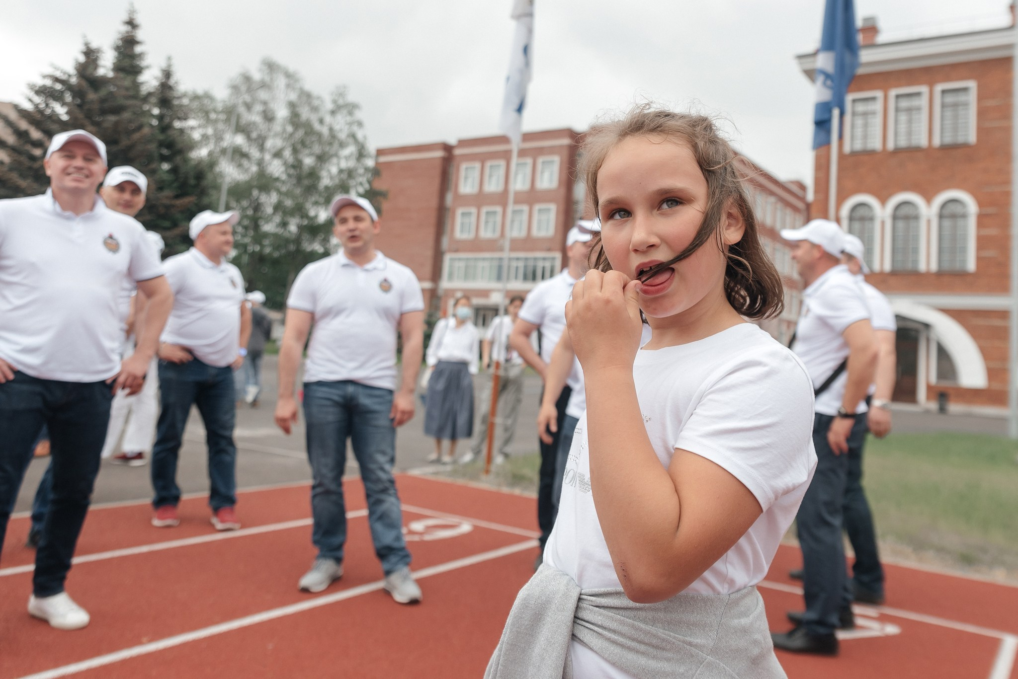 Встреча выпускников, выпуск 2001 г. Свадебный и семейный фотограф из Санкт-Петербурга Климов Анатолий