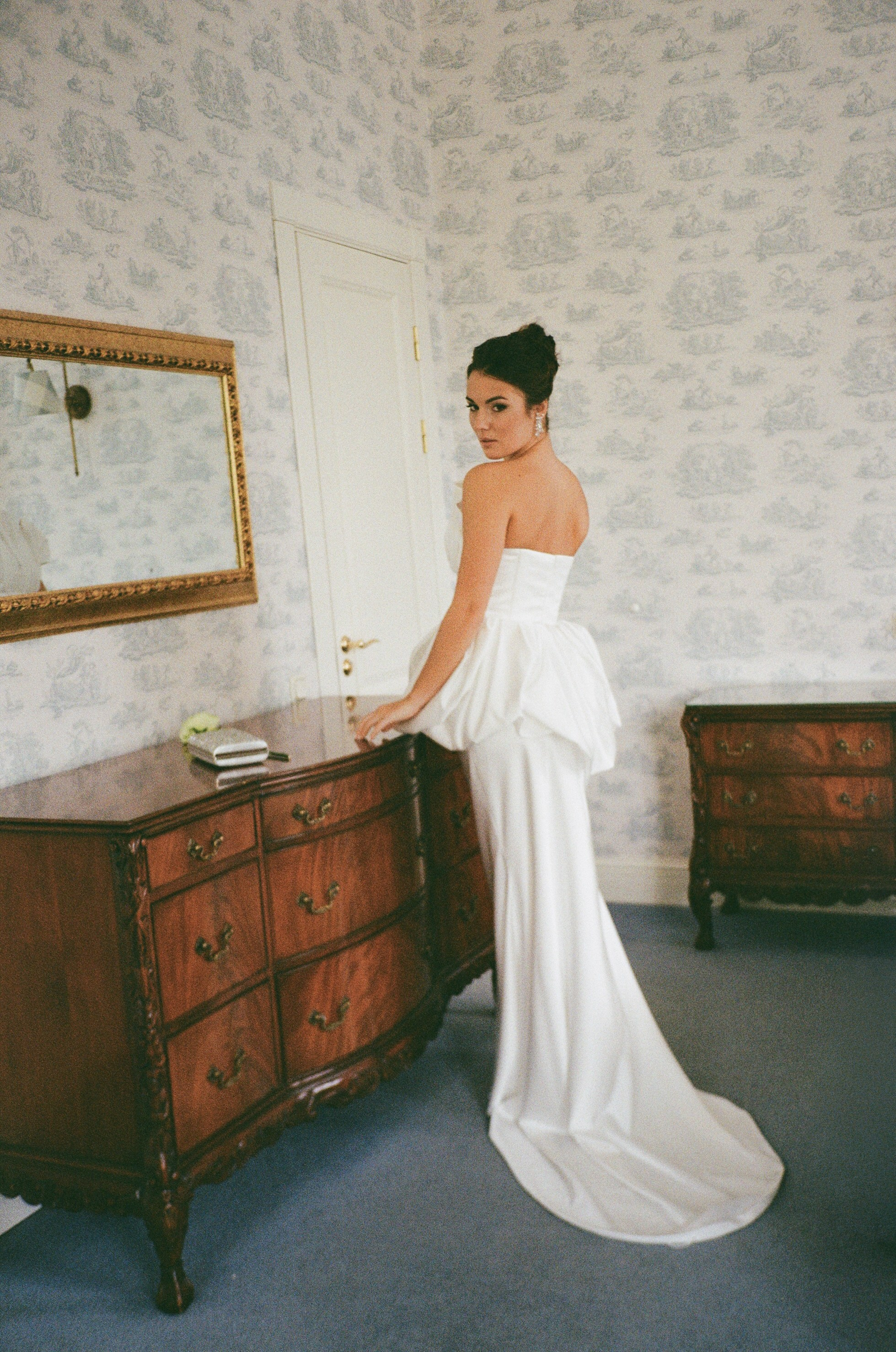 Лиза & Степа | цифра + пленка. Свадебный фотограф СПб Мадина Сафарян