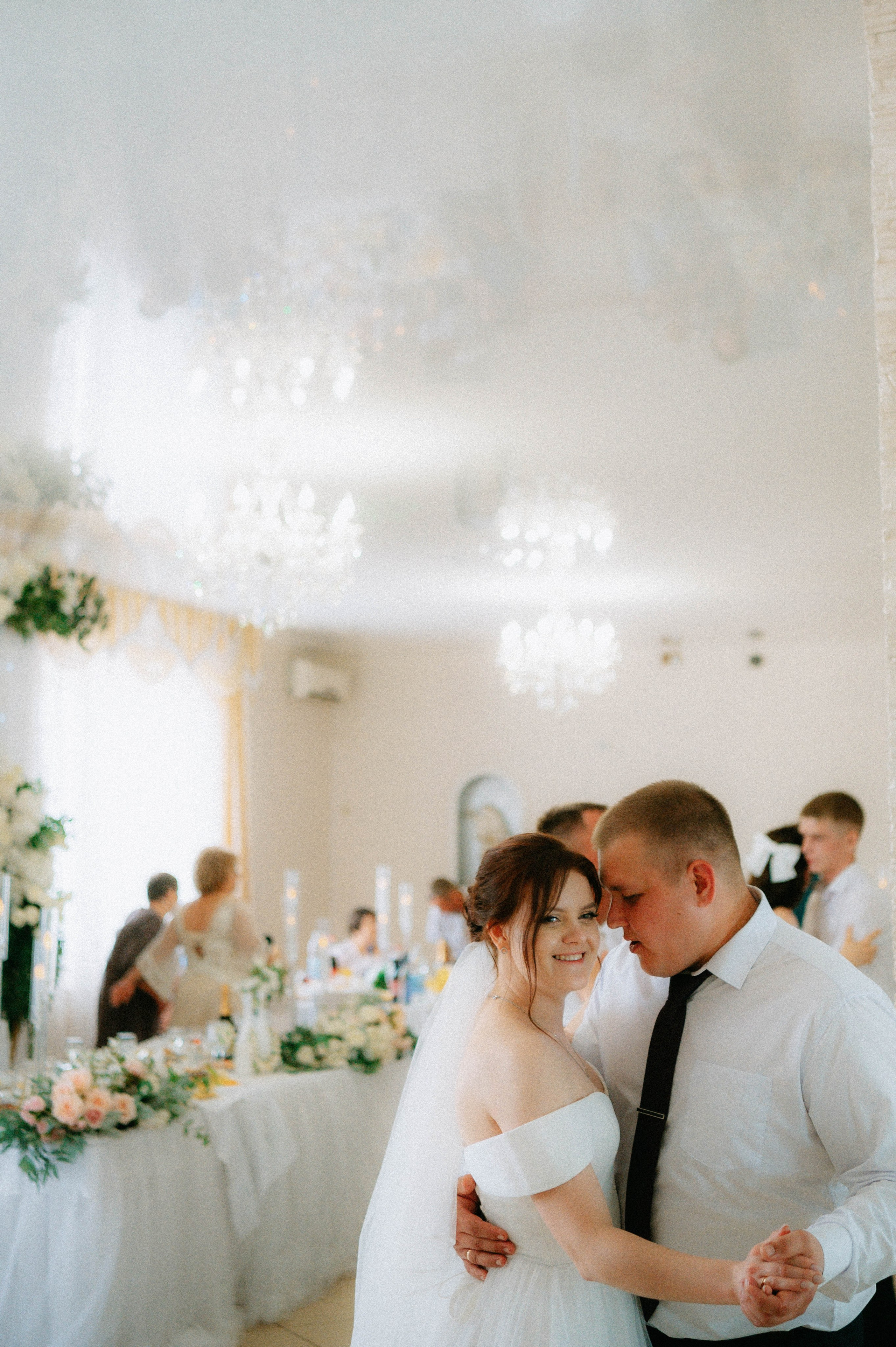 Александр и Анастасия. Свадебная прогулка. Свадебный и семейный фотограф Волгоград Анастасия Садовникова