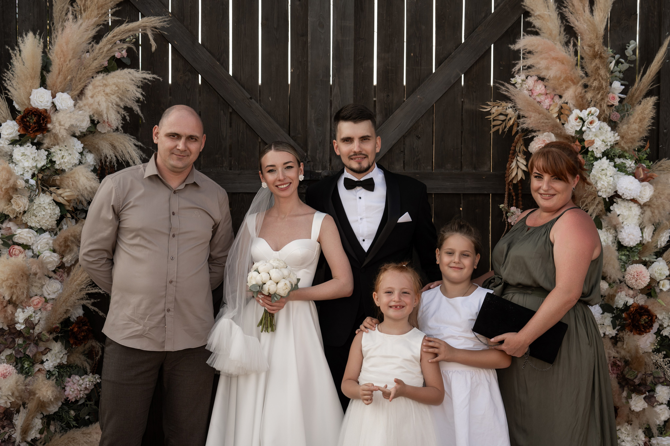 2024. Богдан и Ирина. Свадебный и семейный фотограф в Москве и Европе Евгения Амелина