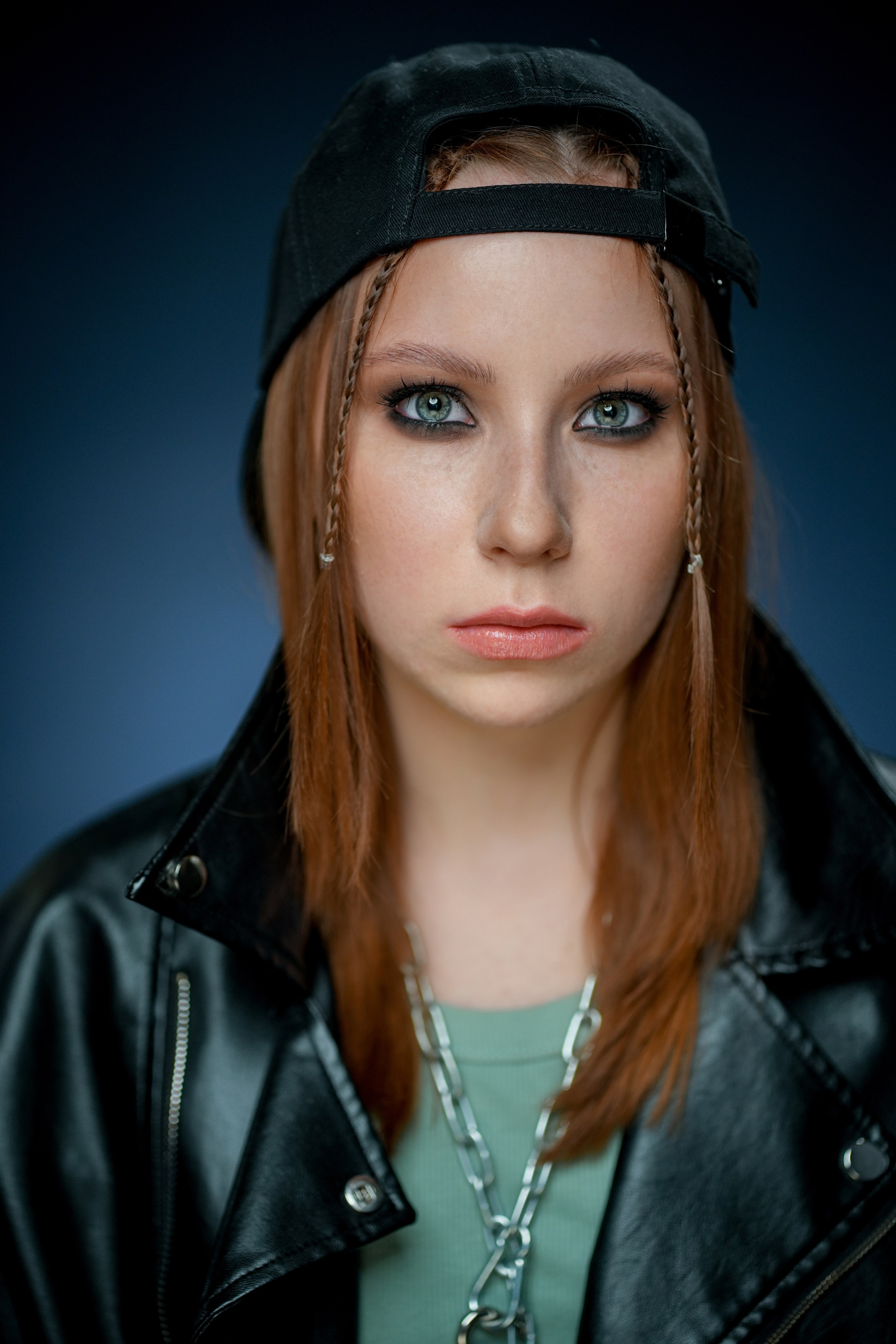 Актриса Мария Суркина. Портретная съемка в Москве, студийный фотограф Игорь Фомин