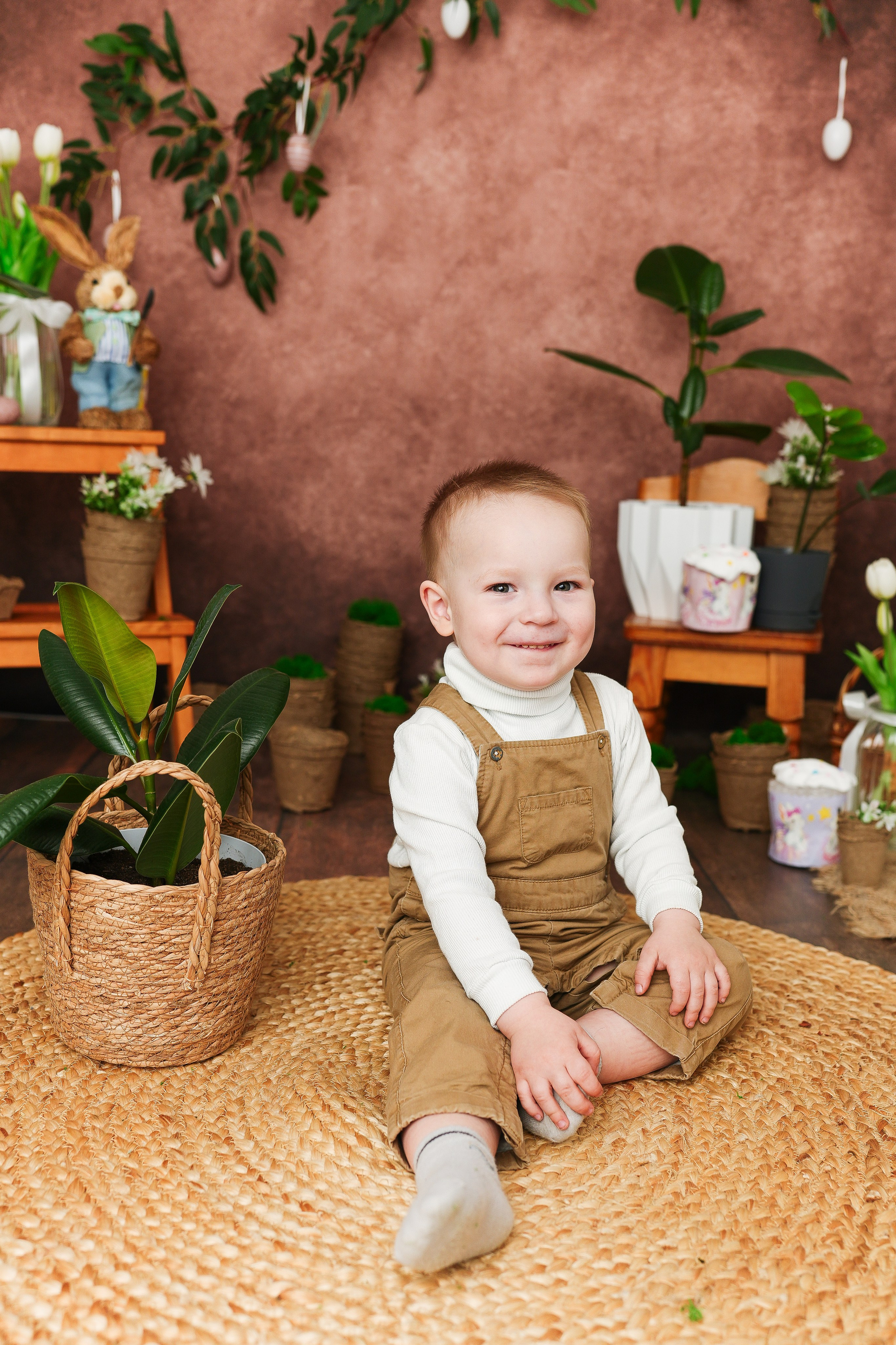 Маленький садовод. Фотограф новорожденных и детский фотограф в Екатеринбурге Ксени