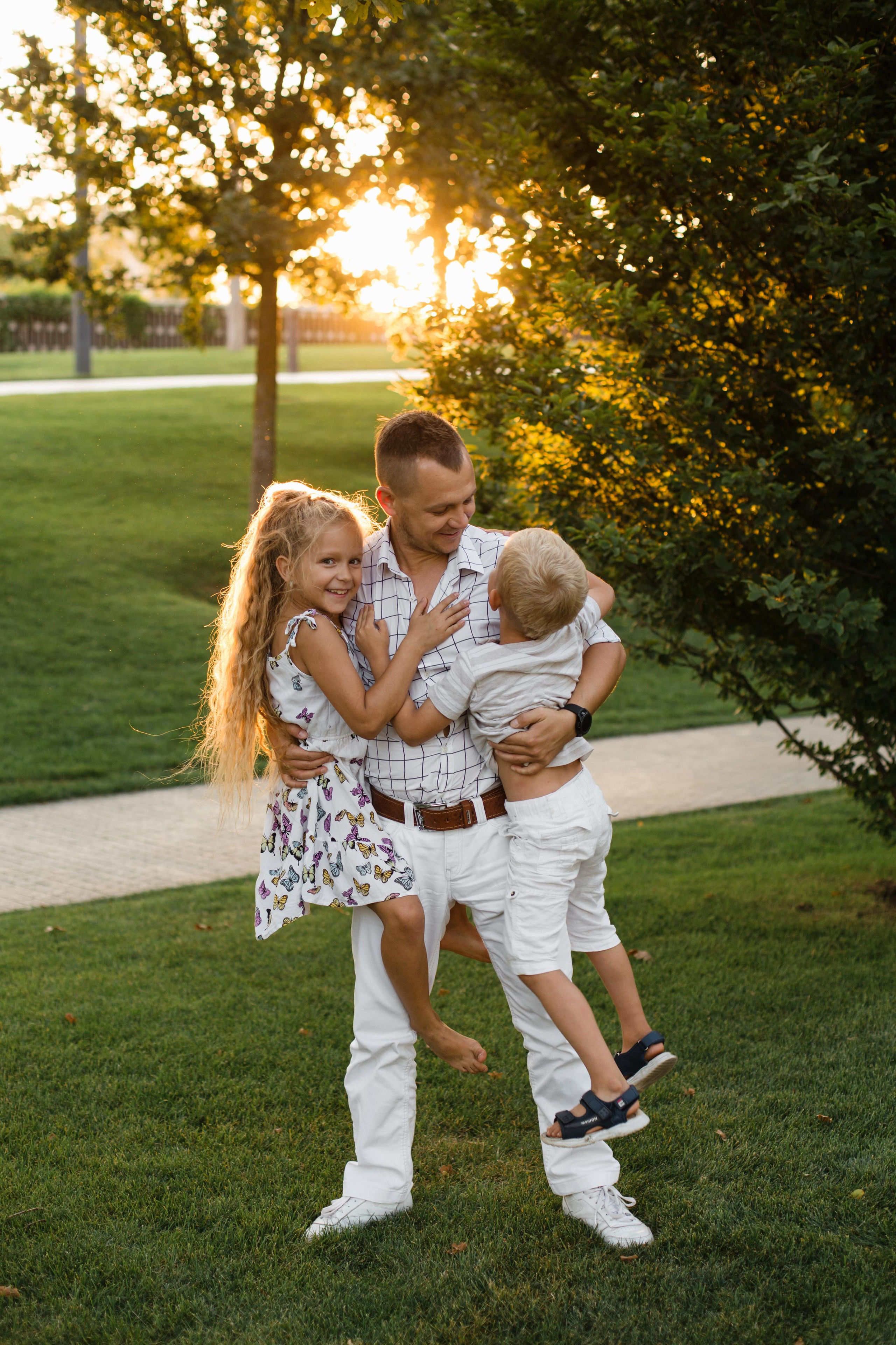 Семейная фотосессия на природе. Семейный и детский фотограф в Краснодаре Мария Галло