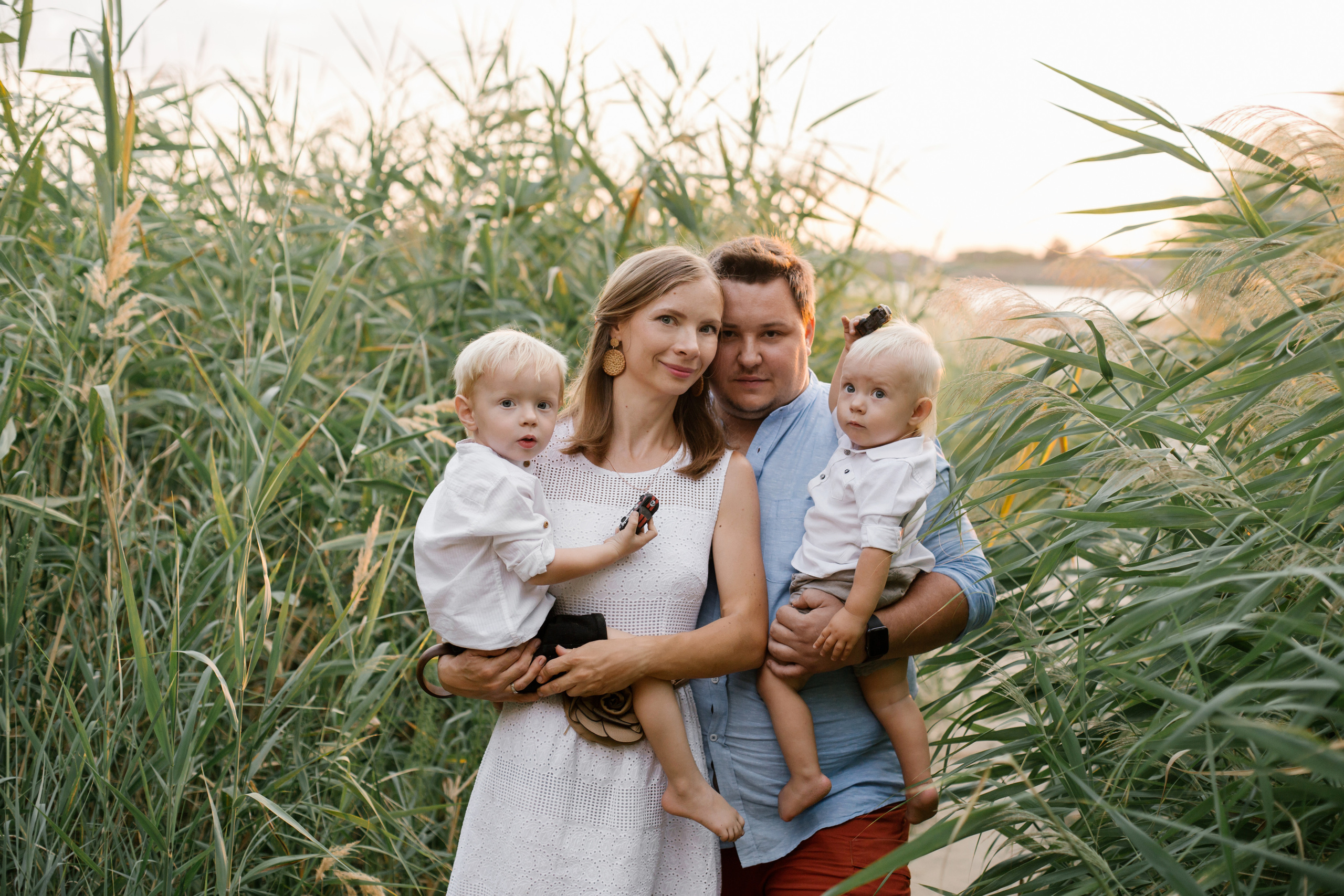 Семейная фотосессия на природе. Семейный и детский фотограф в Краснодаре Мария Галло