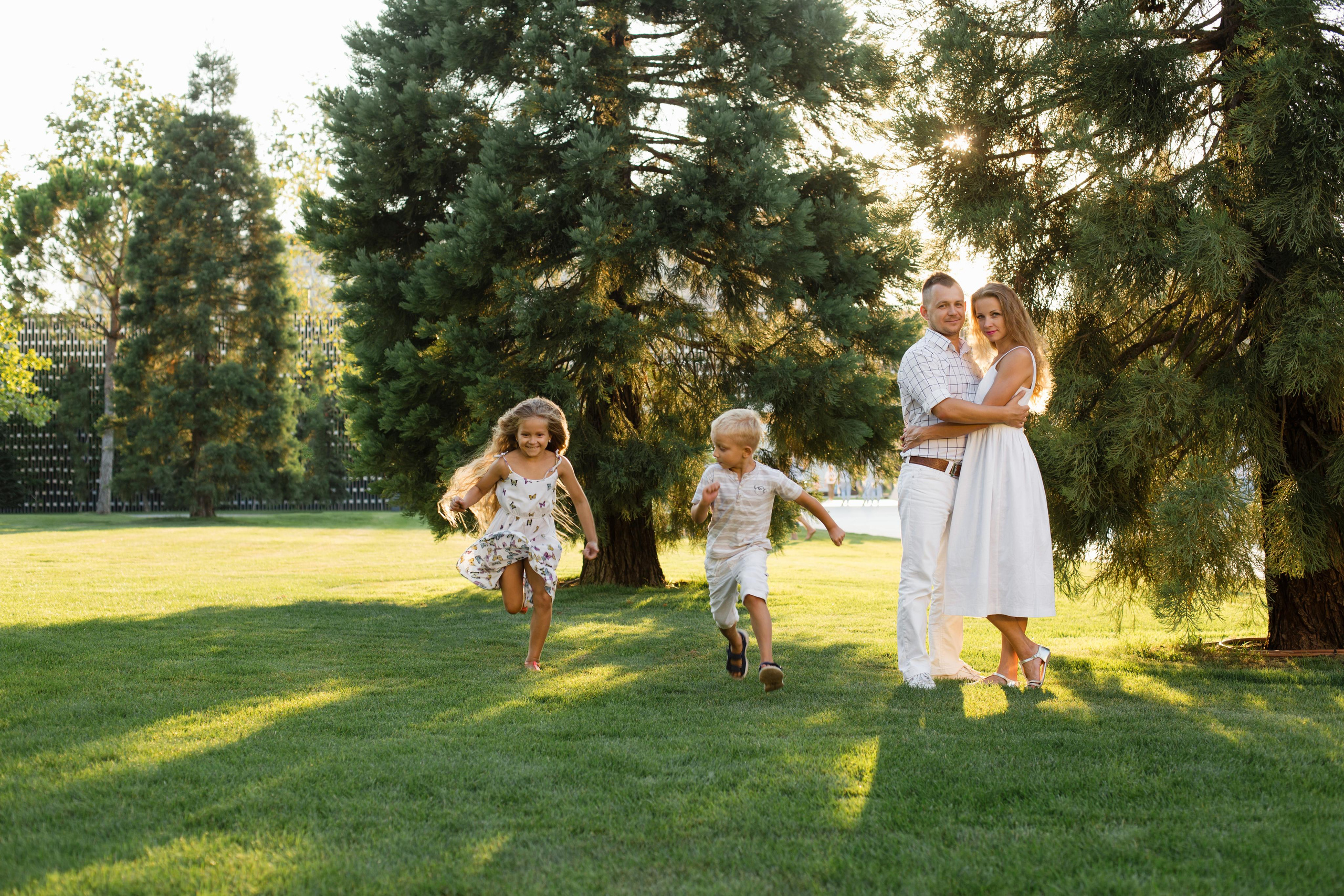Семейная фотосессия на природе. Семейный и детский фотограф в Краснодаре Мария Галло