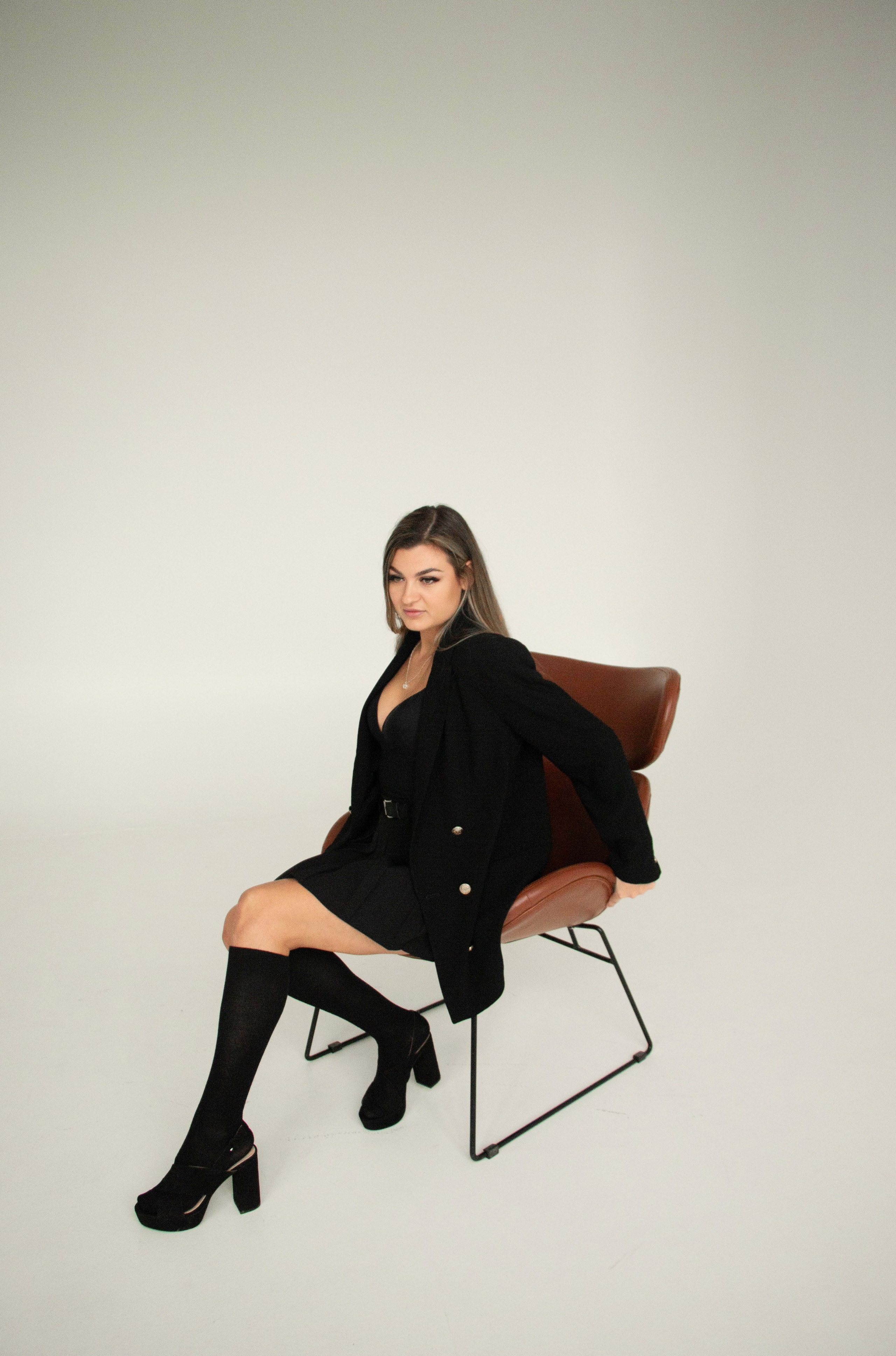 Linda. Бережно сохраняю ваши чувства и истории на своих фотографиях