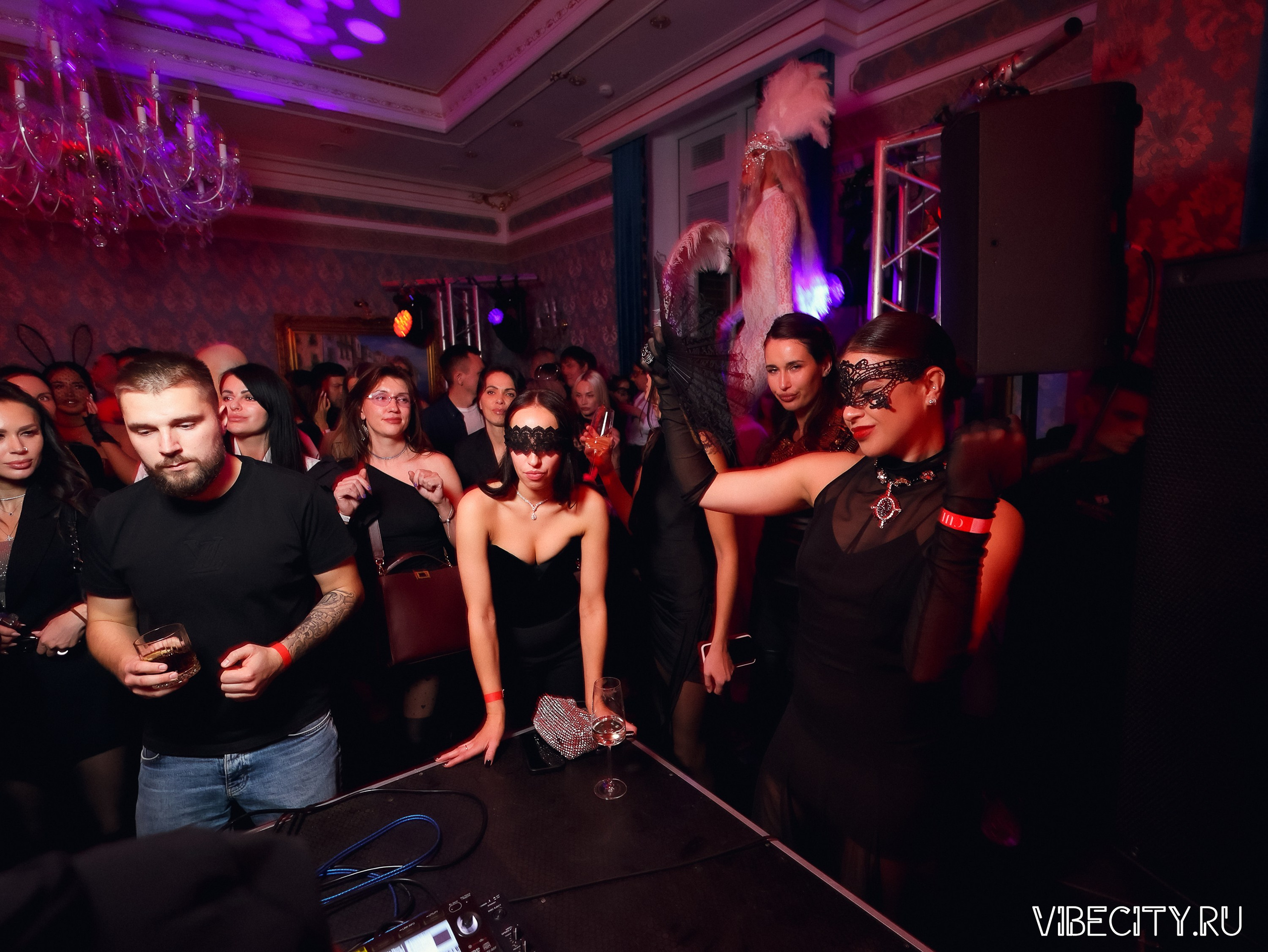 CULT MASQUERADE X GRAND PALACE. VIBECITY.RU Вайб Сити Ру Фоторепортажи Фотоотчеты Калининград
