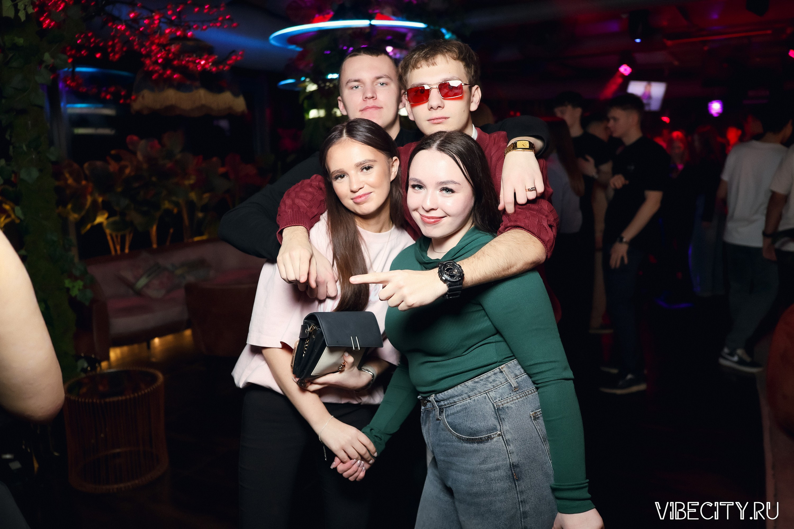 DOUBLE U. VIBECITY.RU Вайб Сити Ру Фоторепортажи Фотоотчеты Калининград