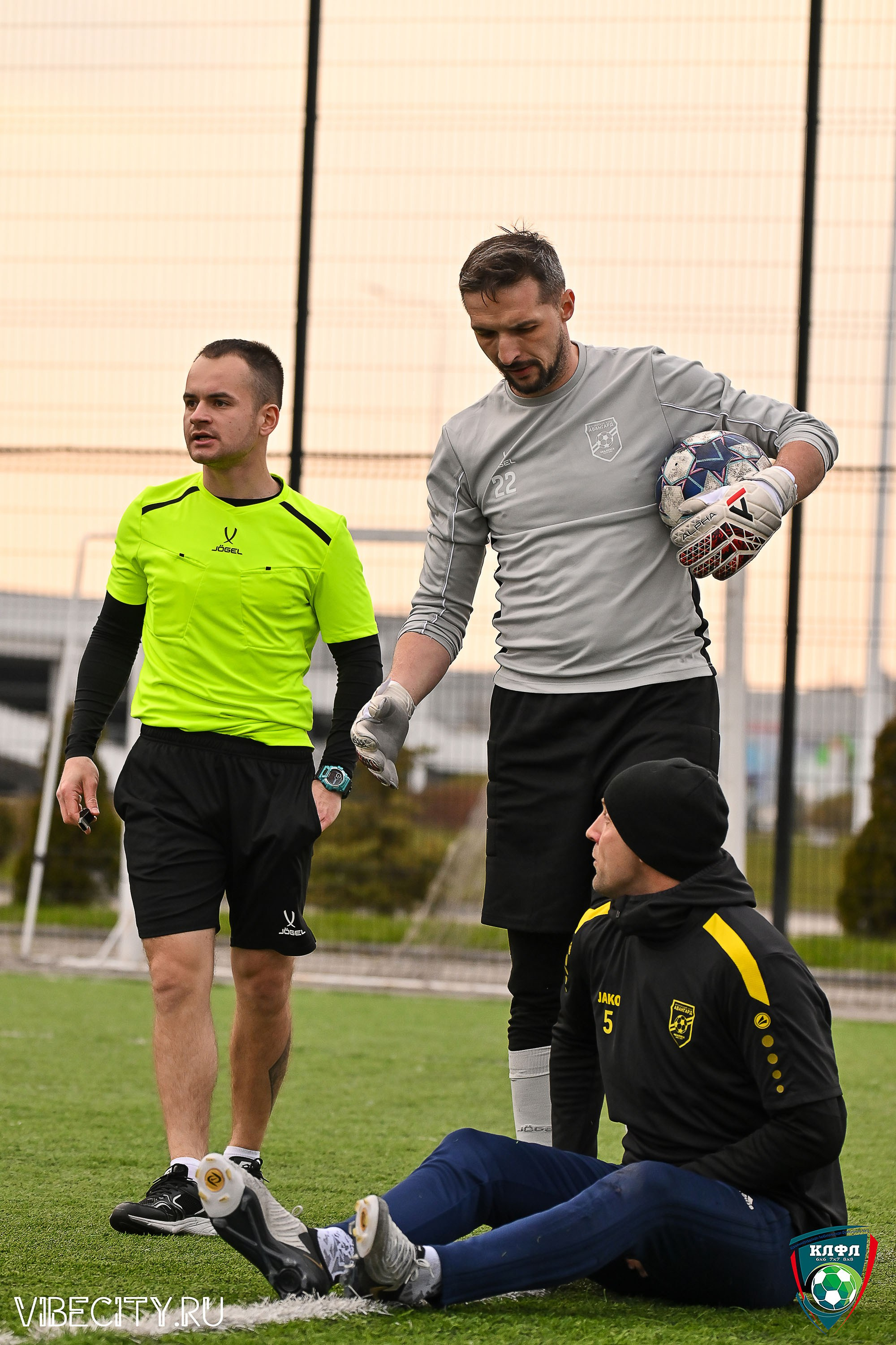 XX ЧЕМПИОНАТ КАЛИНИНГРАДСКОЙ ЛФЛ КАНЦМАРКЕТ39 сезона 2024–2025 гг. VIBECITY.RU Вайб Сити Ру Фоторепортажи Фотоотчеты Калининград