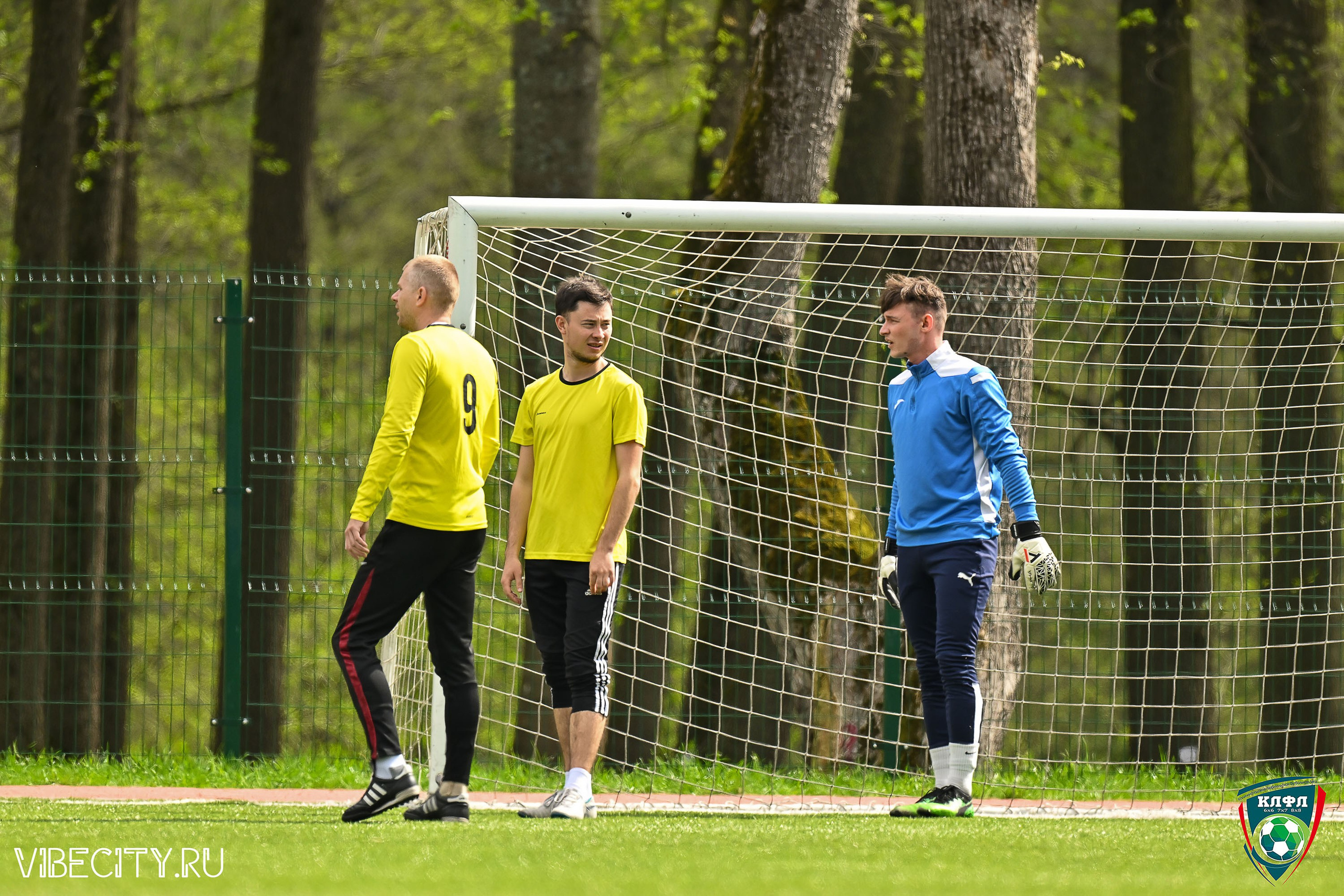 XX ЧЕМПИОНАТ КАЛИНИНГРАДСКОЙ ЛФЛ КАНЦМАРКЕТ39 сезона 2024–2025 гг. VIBECITY.RU Вайб Сити Ру Фоторепортажи Фотоотчеты Калининград