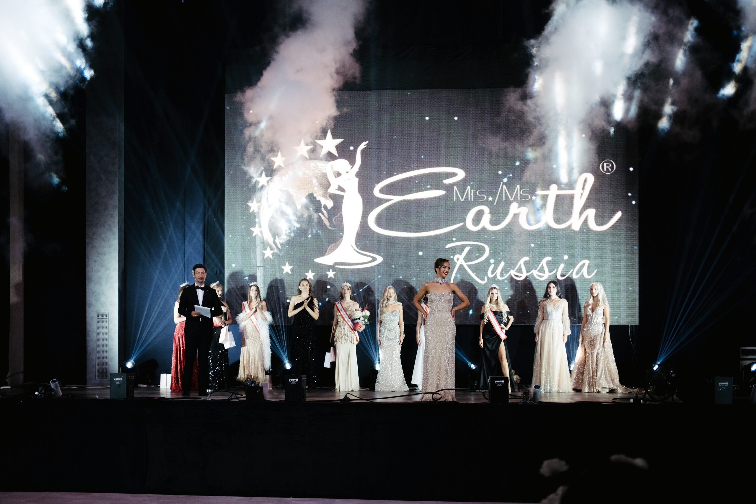 Мисс и Миссис Россия Земли Краснодар 2025 программа. Свадебный и репортажной фотограф Денис Ожигин в Краснодаре и Краснодарском крае