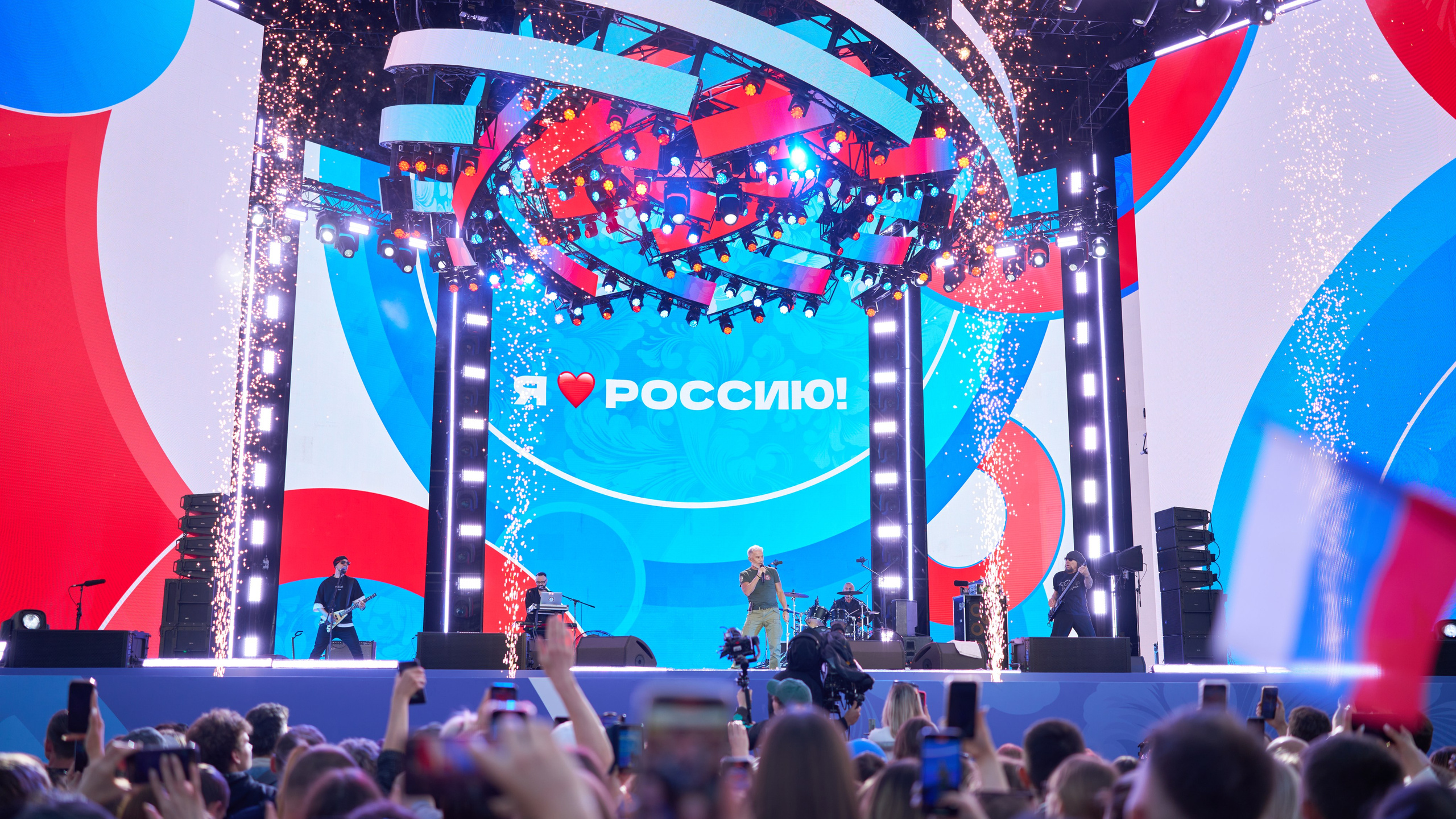 День России 2024. Сергей Горшенин — профессиональный фотограф