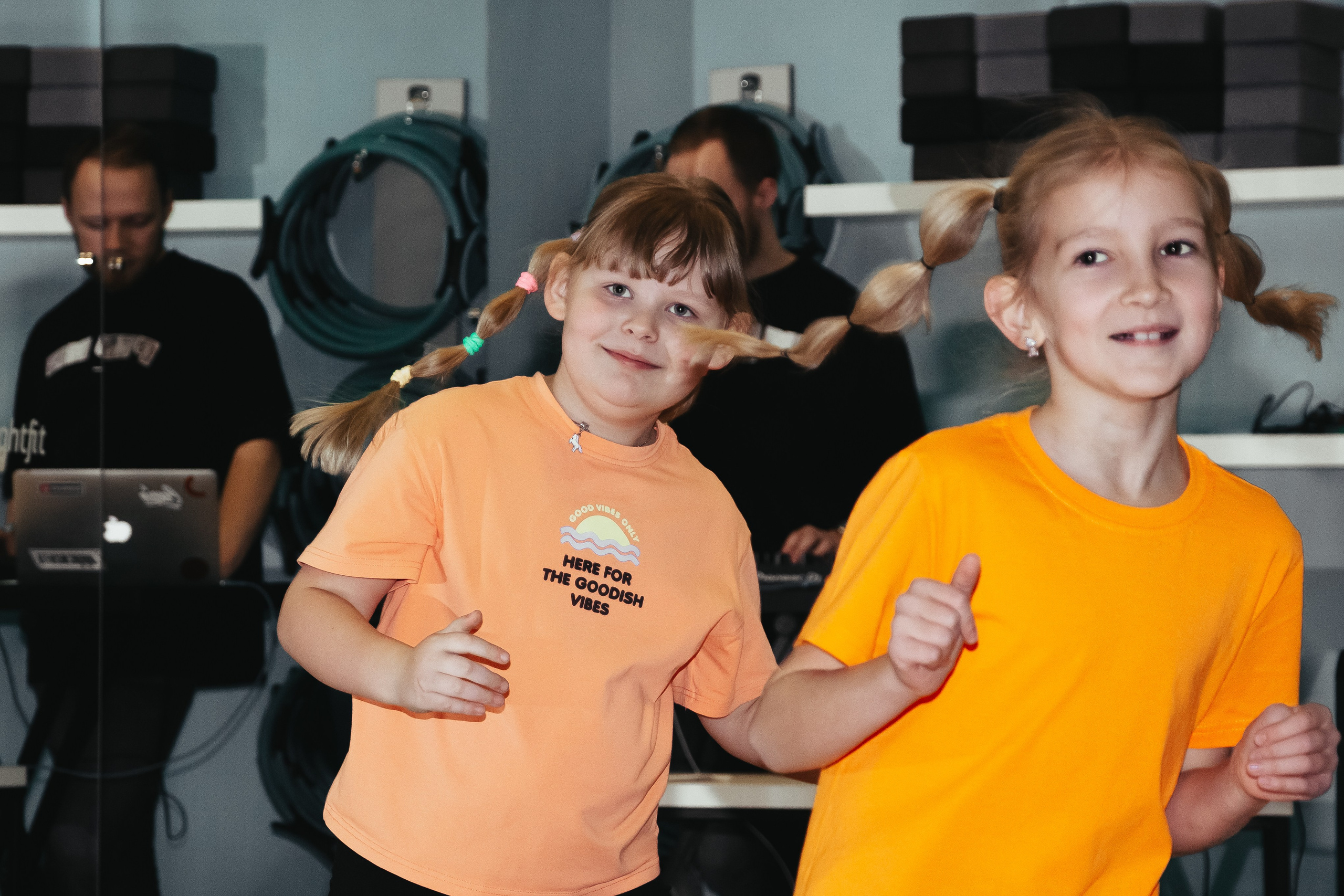 День Рождения фитнес-клуба Bright fit, репортажная съемка Екатеринбург. Фотограф в Екатеринбурге Пойгина Елена