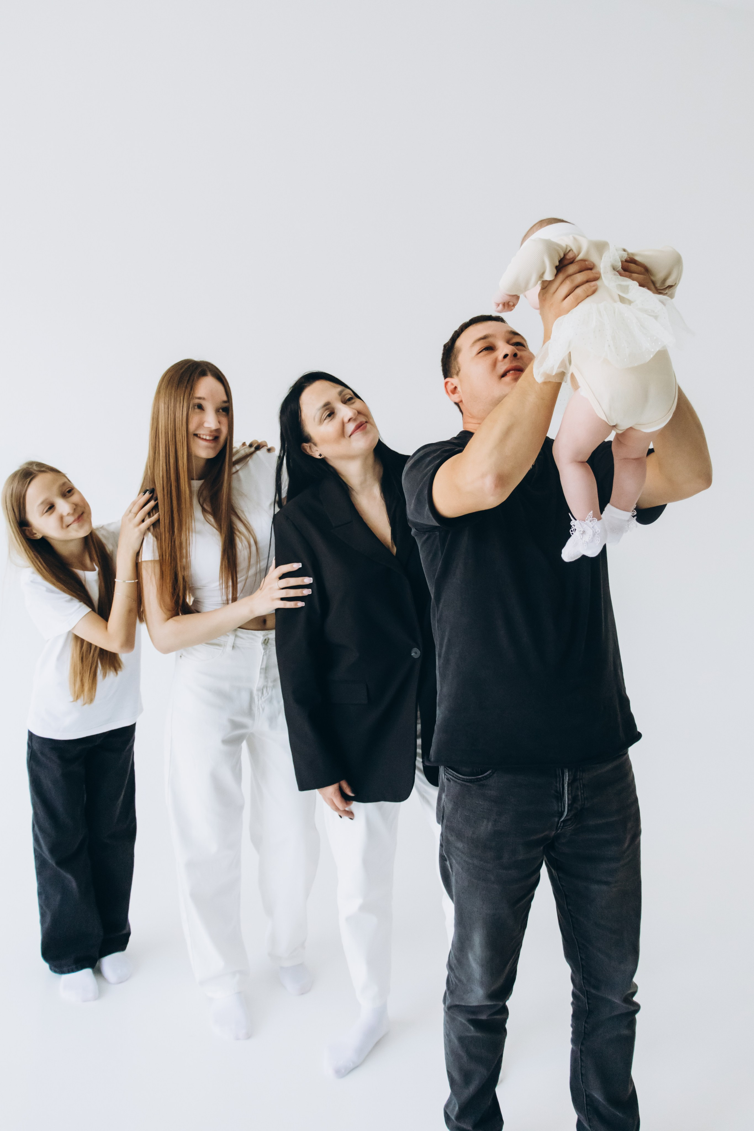 Семейная фотосессия в студии, Екатеринбург. Фотограф в Екатеринбурге Пойгина Елена