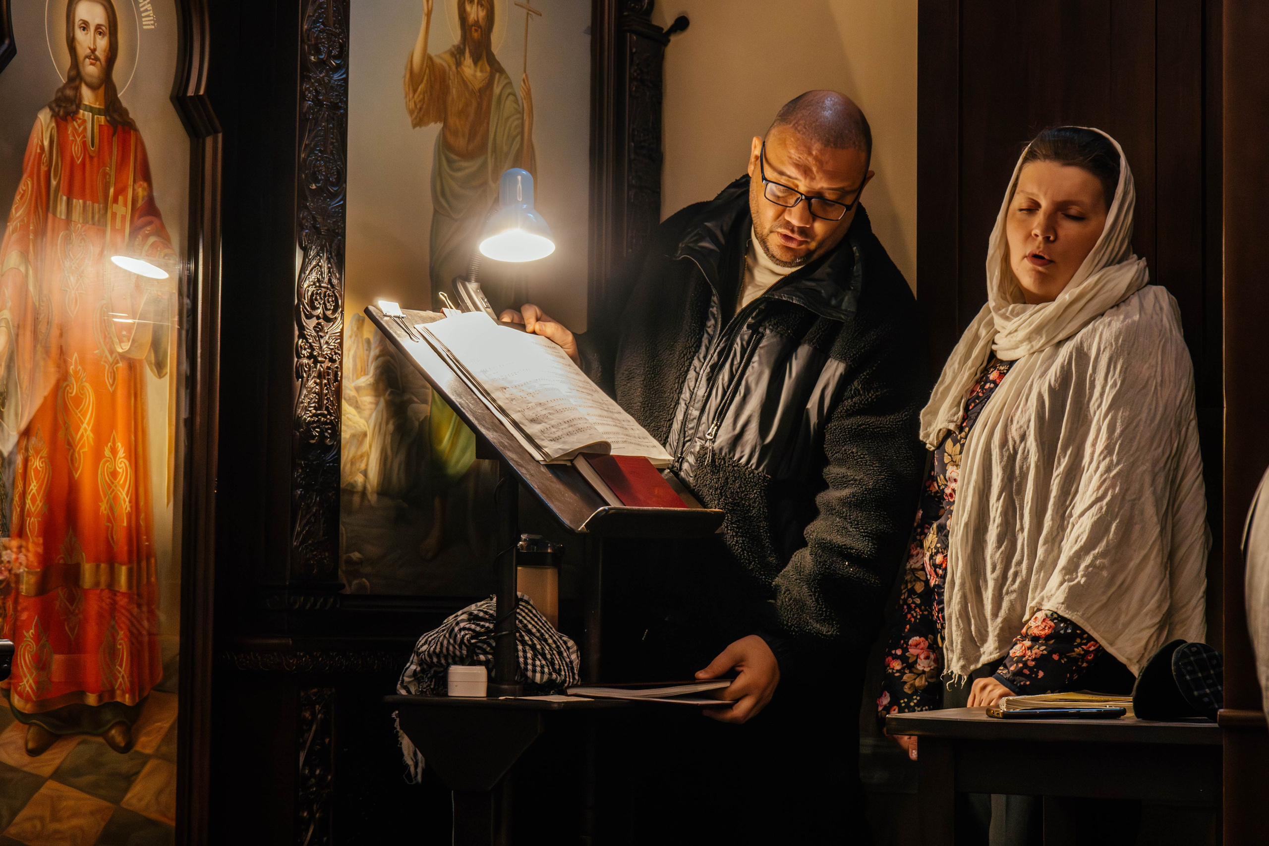 Литургия в храме блж. Ксении Петербургской д. Слобода. Фотограф Москва Валерия Веденина