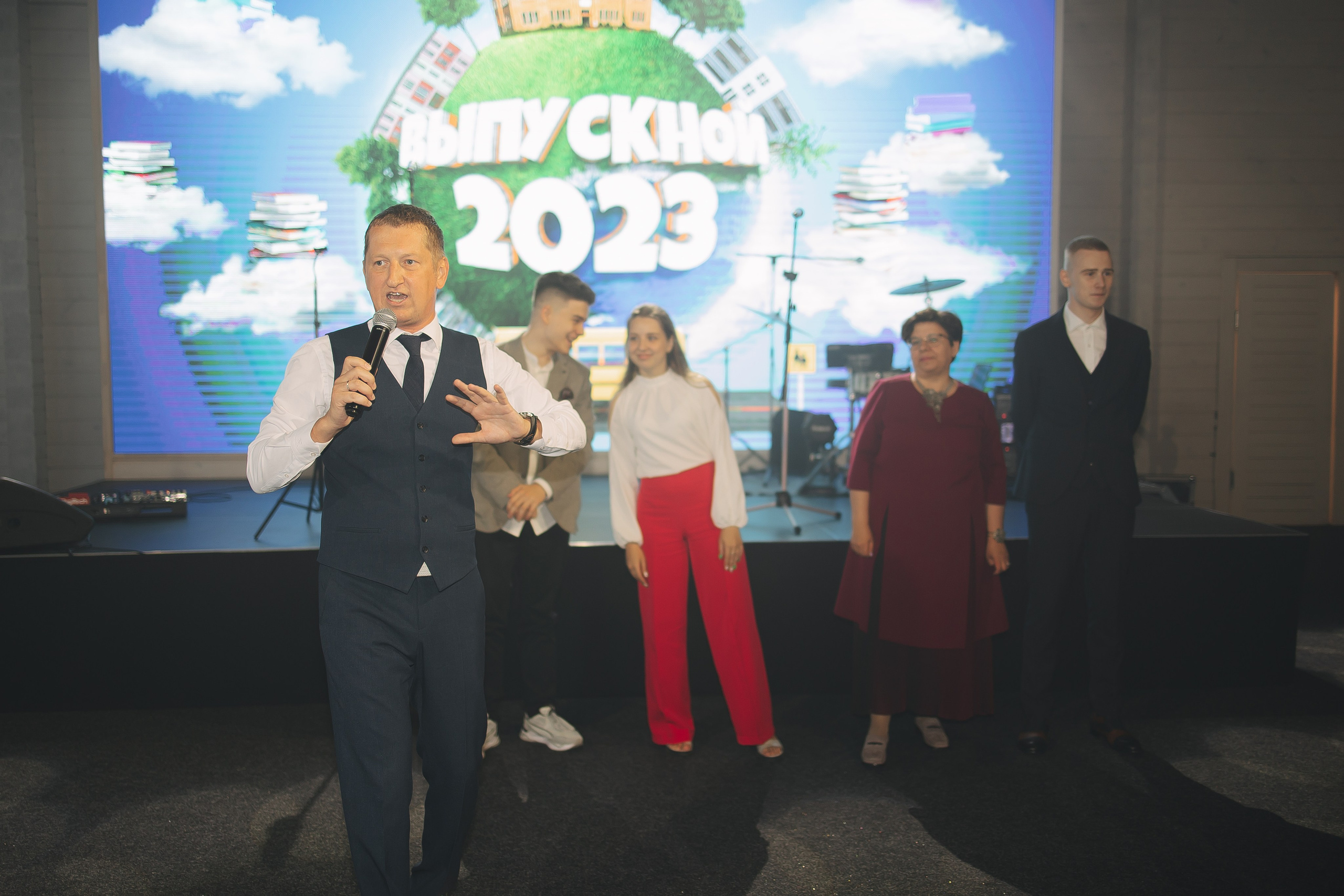 Выпускной Сосны. Свадебный и женский фотограф