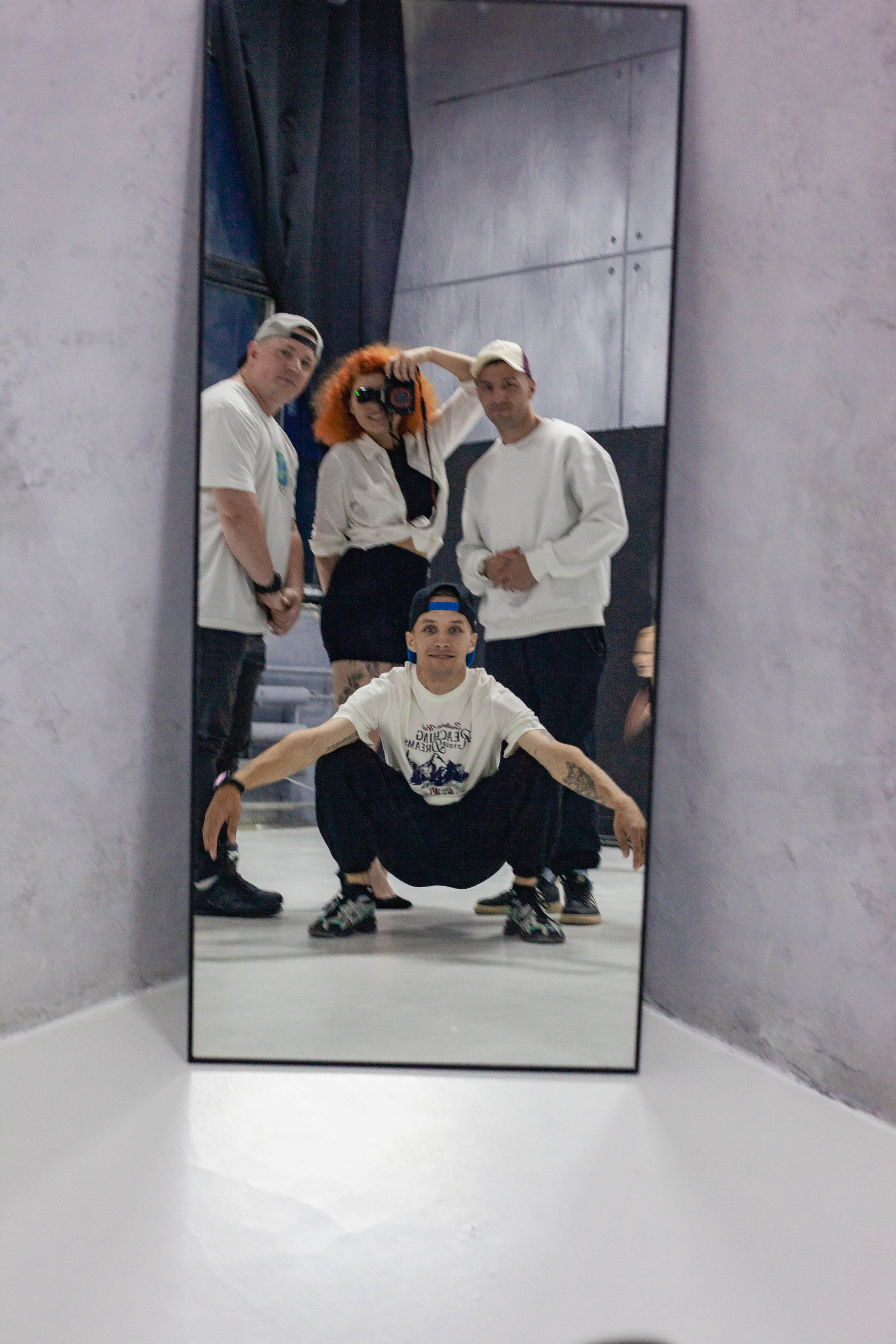 Студия. Уличный фотограф Города N