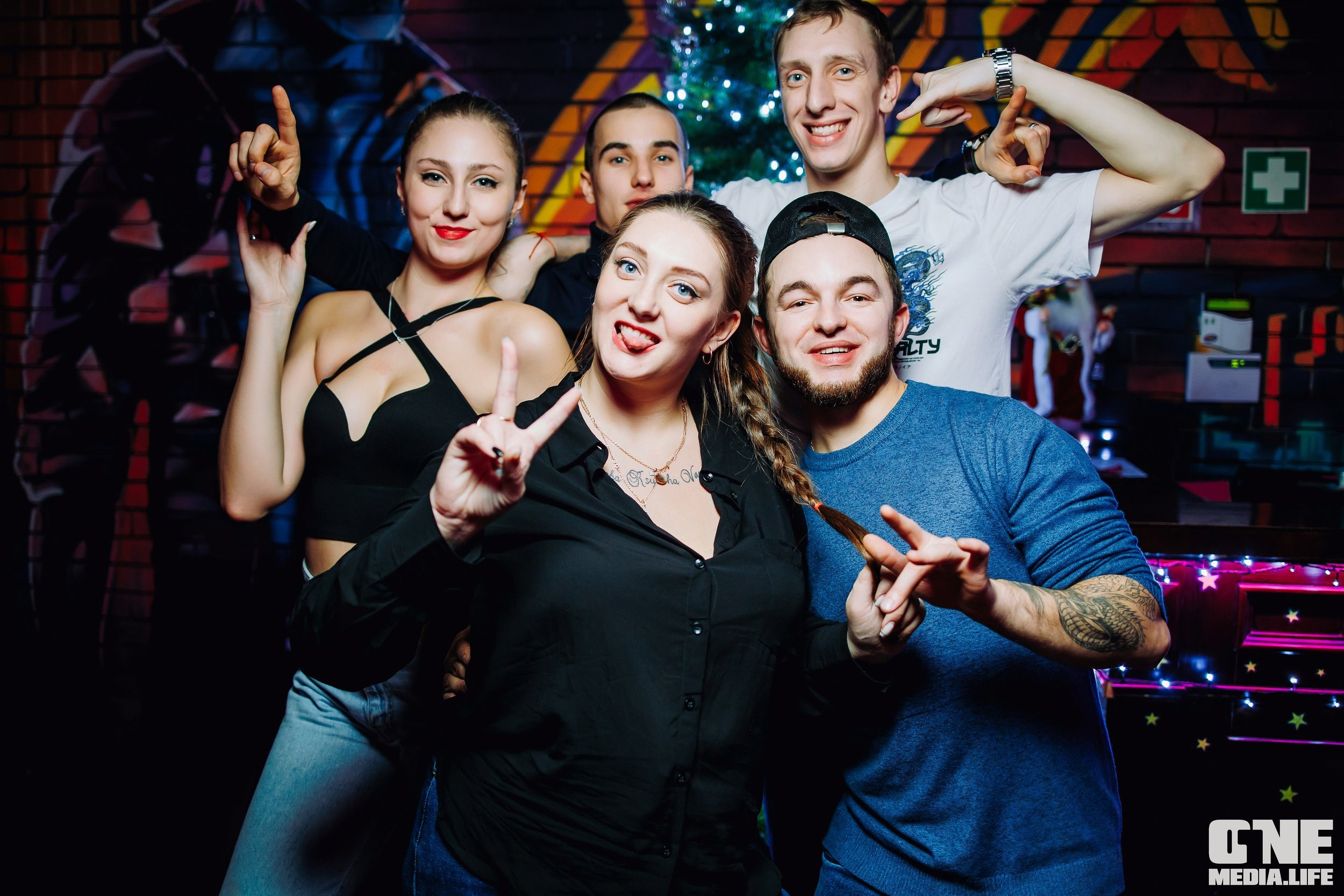 Фоторепортаж из бара XxxX. One Media Life: фоторепортажи, фотоотчеты с мероприятий и заведений