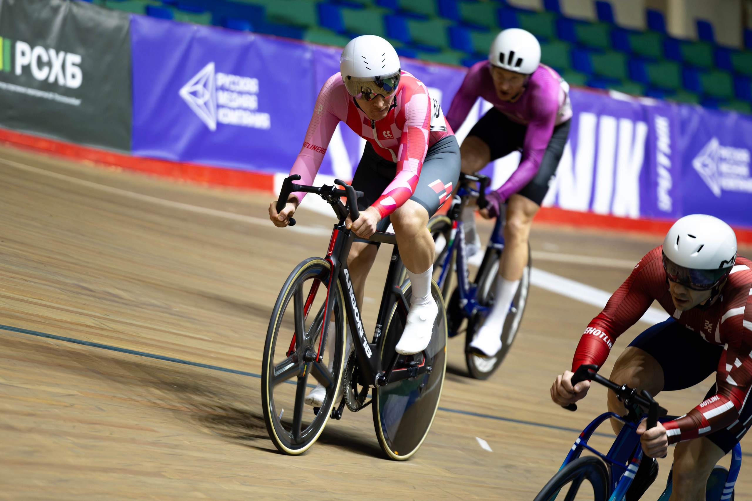 Sputnik Track Локосфинкс. Спортивный фотограф в Санкт-Петербурге Илья Vacool