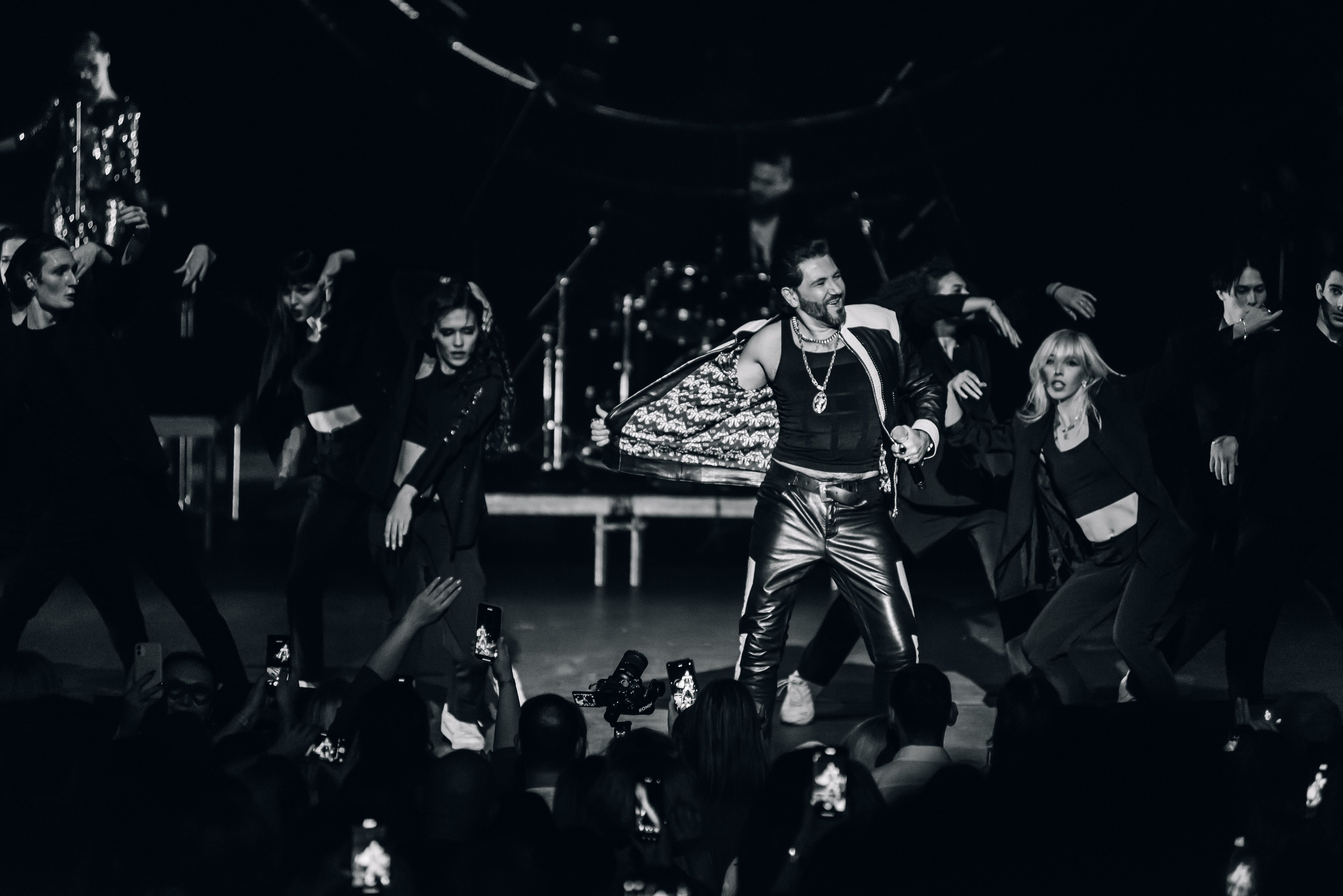 Дискотека 80-90-2000х — «Имена на все времена», Крокус Сити Холл. Бренд-фотограф для экспертов и блогеров в Москве Влада Горбовская