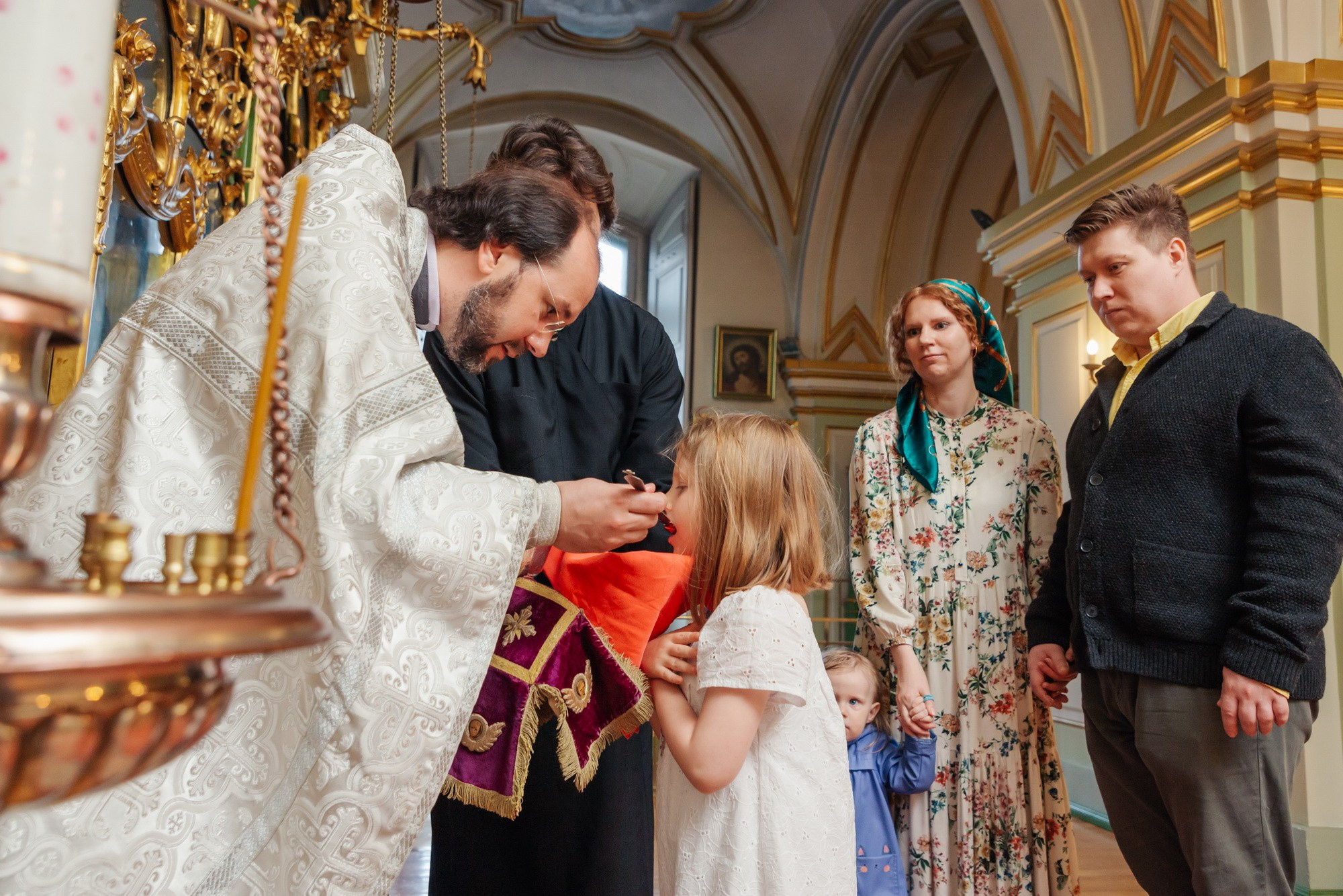 крещение без крестных, где можно покрестить, Никольский собор сколько стоит крещение, где провести крещение без крестных, цена крестин в спб