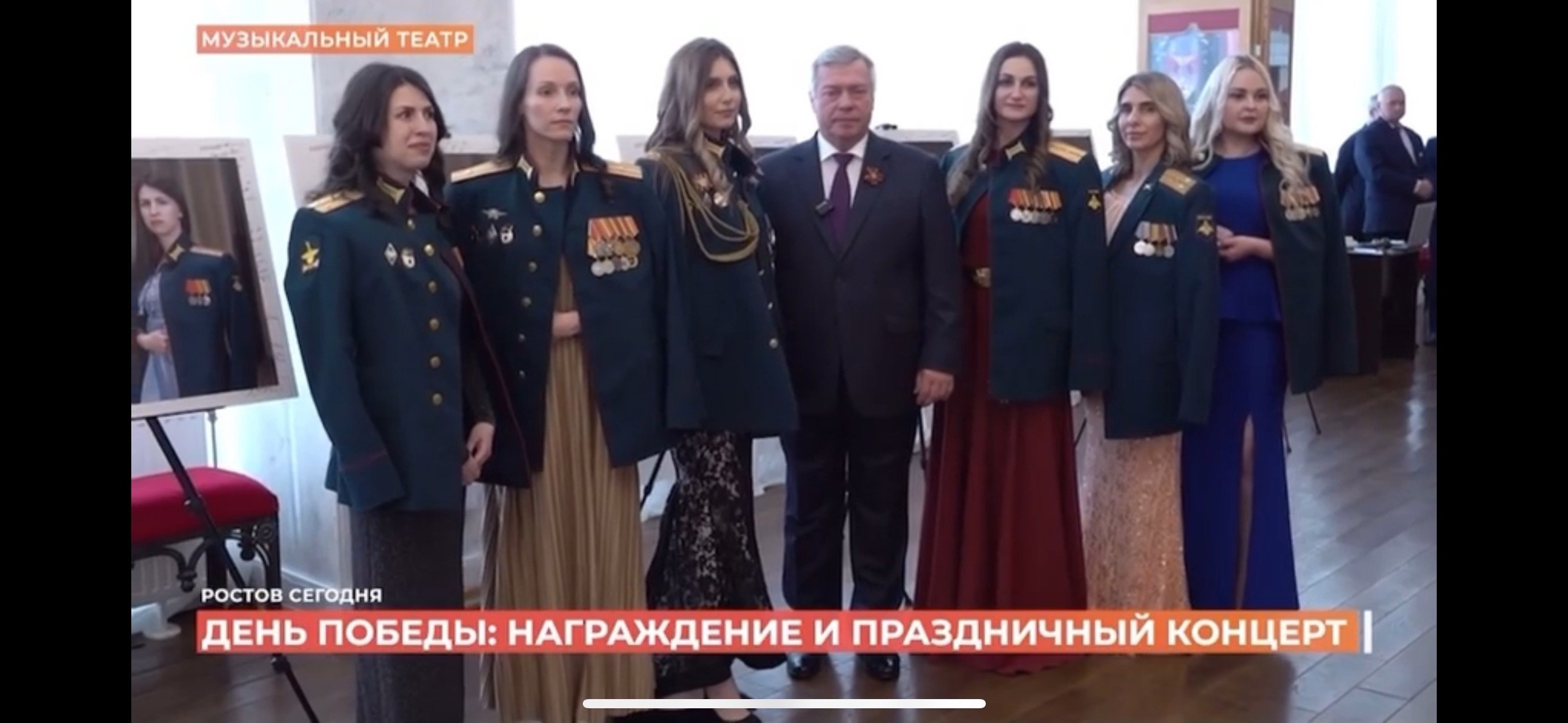 Фотовыставка в Музыкальном театре Ростова-на-Дону. Фотограф Наталия Шляпина в Ростове-на-Дону