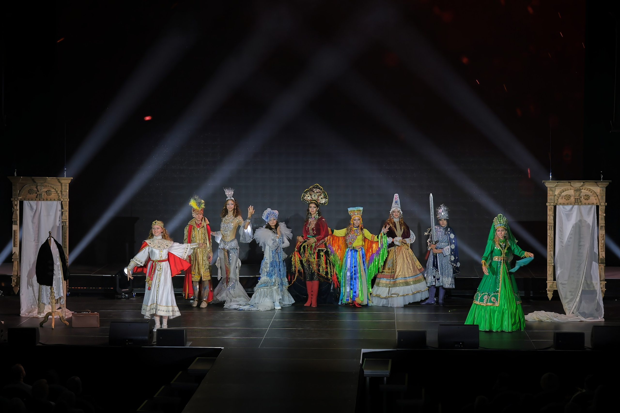 Подиумный спектакль «Стиль Надежды». Добро пожаловать в студию «Цифровой скульптор»  где искусство встречается с технологиями!