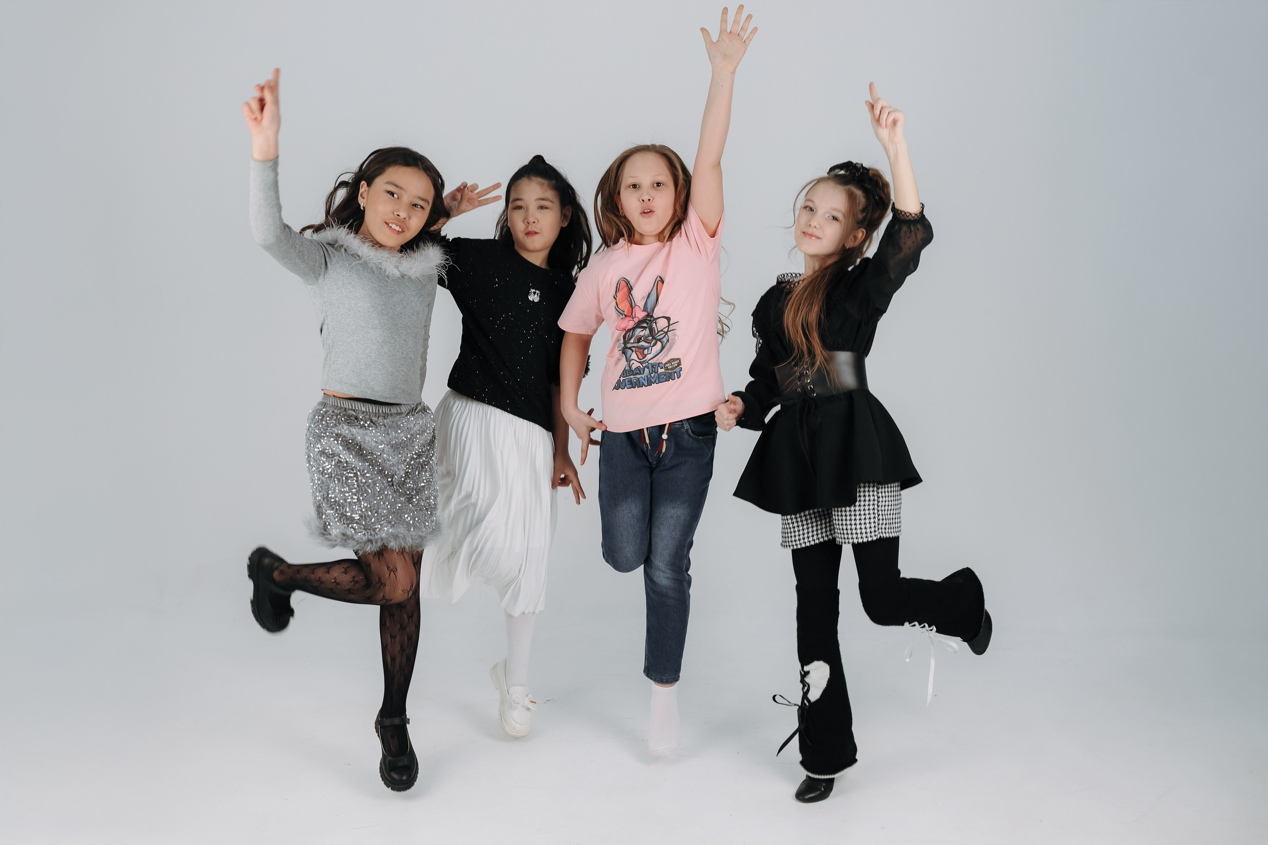 Выпускники. Фотограф в Жезказгане. Графический дизайнер