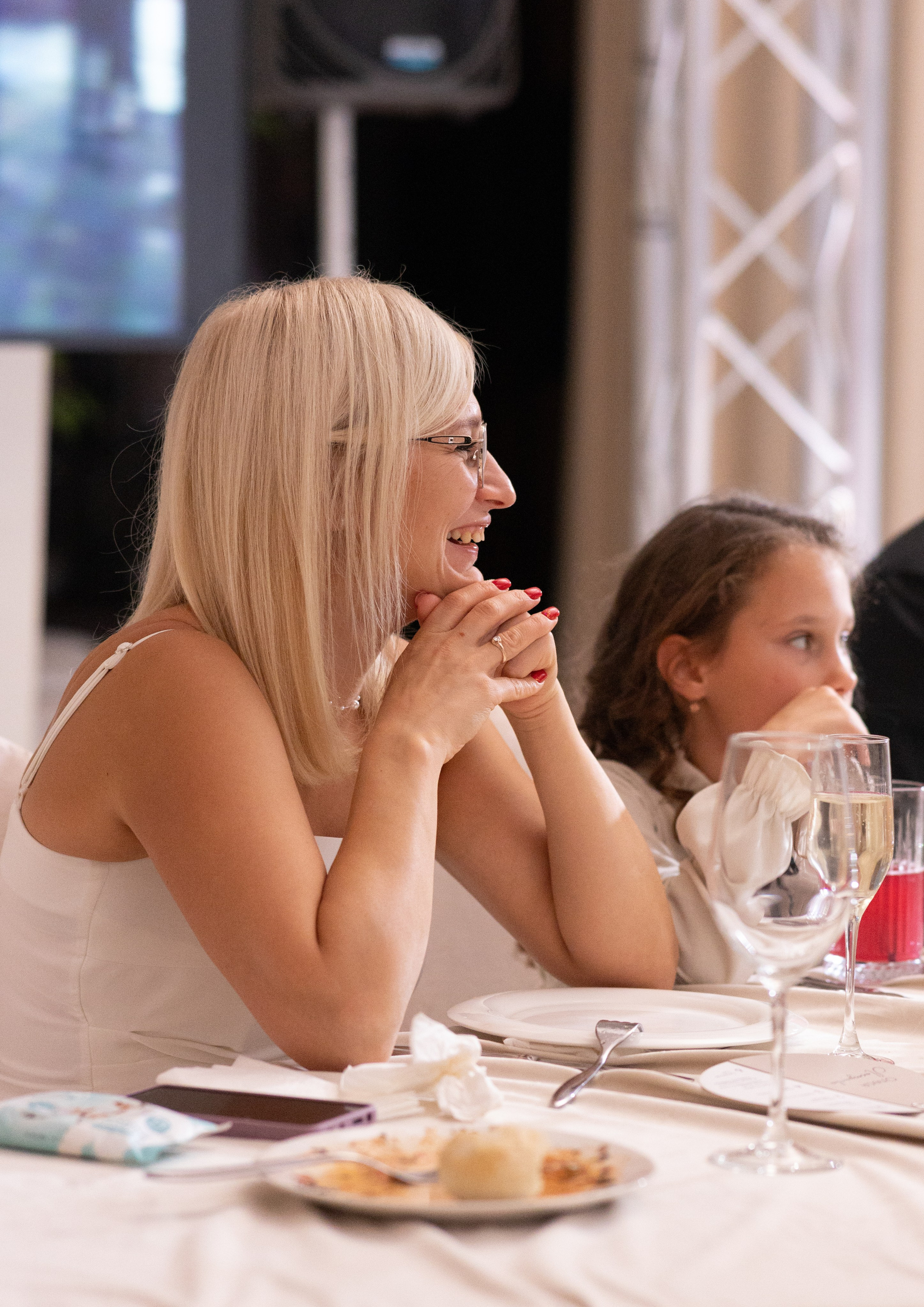 «С днем Рождения, Вика» группа «Корни»