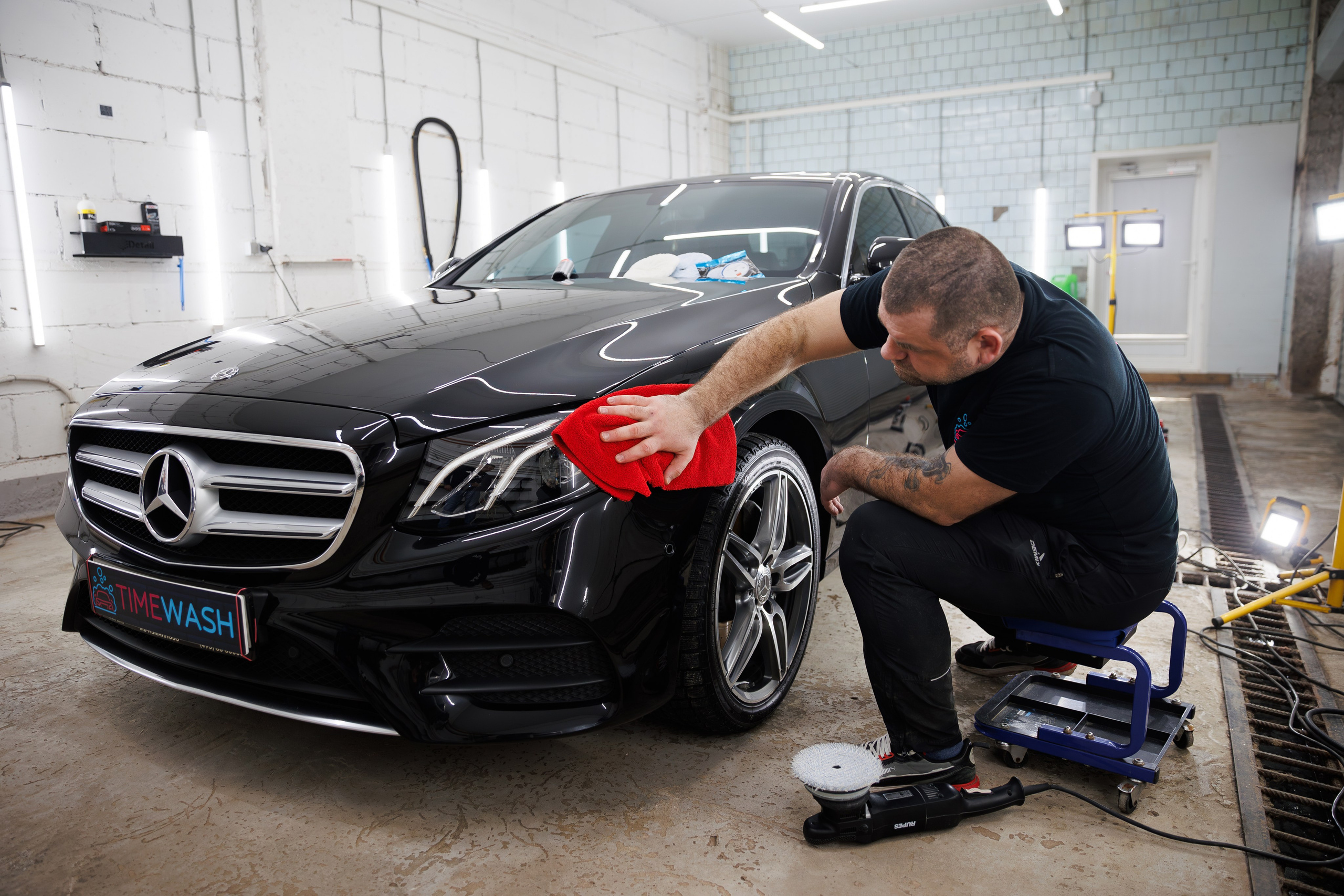 Полировка авто. Фотосъёмка для бизнеса — предметное фото, репортаж с мероприятий, портреты людей, съёмка интерьера и экстерьера