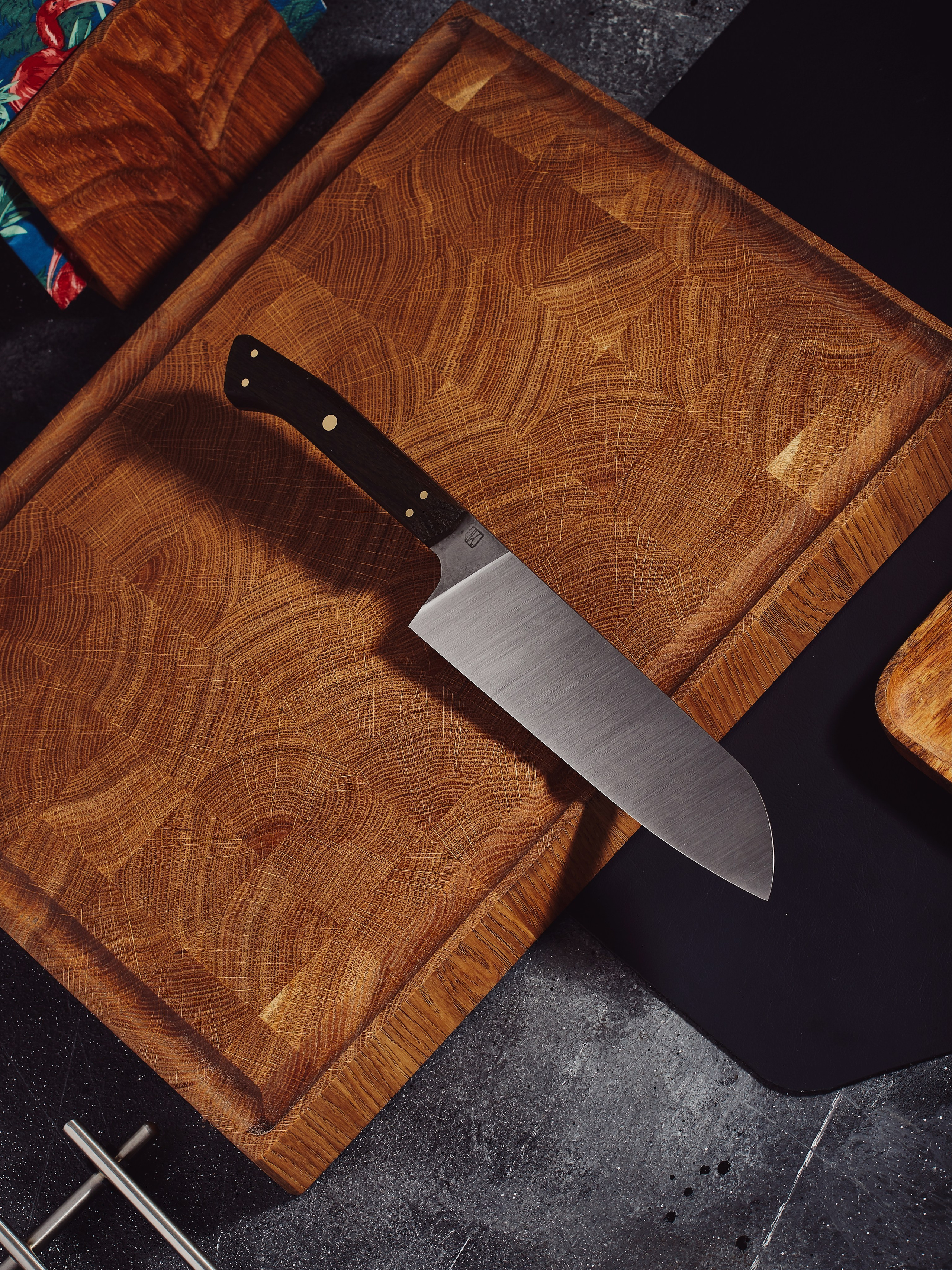 "Профессиональная имиджевая фотосъемка для бизнеса и личного бренда""Качественная студийная имиджевая фотосъемка для корпоративных клиентов""Имиджевая фотосъемка с естественным освещением для создания уникального образа""Фотосессия для формирования делового имиджа и продвижения в социальных сетях""Экспертная имиджевая фотосъемка для сайта, рекламы и маркетинговых материалов""Креативная имиджевая фотосъемка профессионального фотографа в студии""Портреты и имиджевые фотографии высокого качества для успешного бизнеса" "Профессиональная предметная съемка ножей для каталога и интернет-магазина""Высококачественные фото ножей с детальной проработкой текстуры и материалов""Рекламная съемка ножей с акцентом на дизайн и функциональность""Студийная предметная фотосъемка кухонных и охотничьих ножей с белым фоном""Макро-фотография ножей для презентаций и маркетинговых кампаний""Коммерческая съемка ножей с использованием профессионального освещения""Фотографии ножей для продвижения бренда и увеличения продаж"