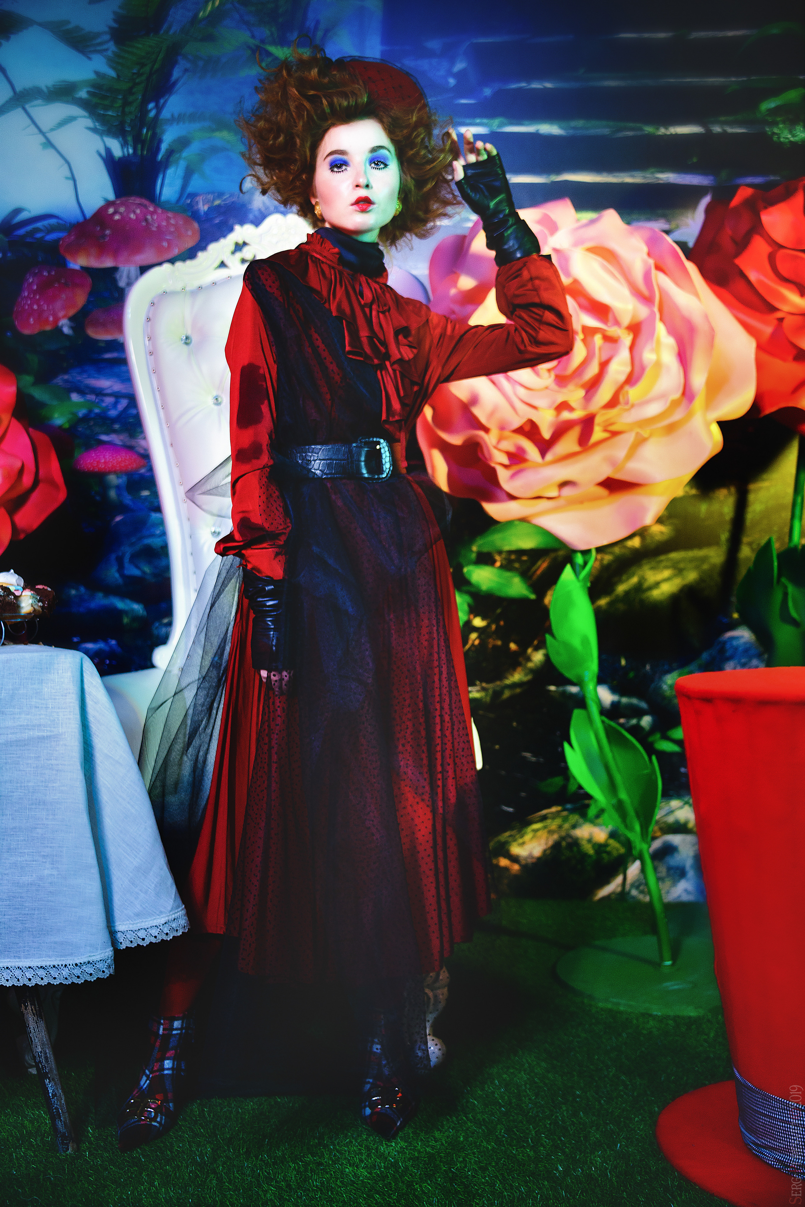 Фотосессия в студии для девушек в Москве - фотограф Сергей Пересвет. Ваш фотограф на праздник в Москве, Раменском, Жуковском, Люберцах