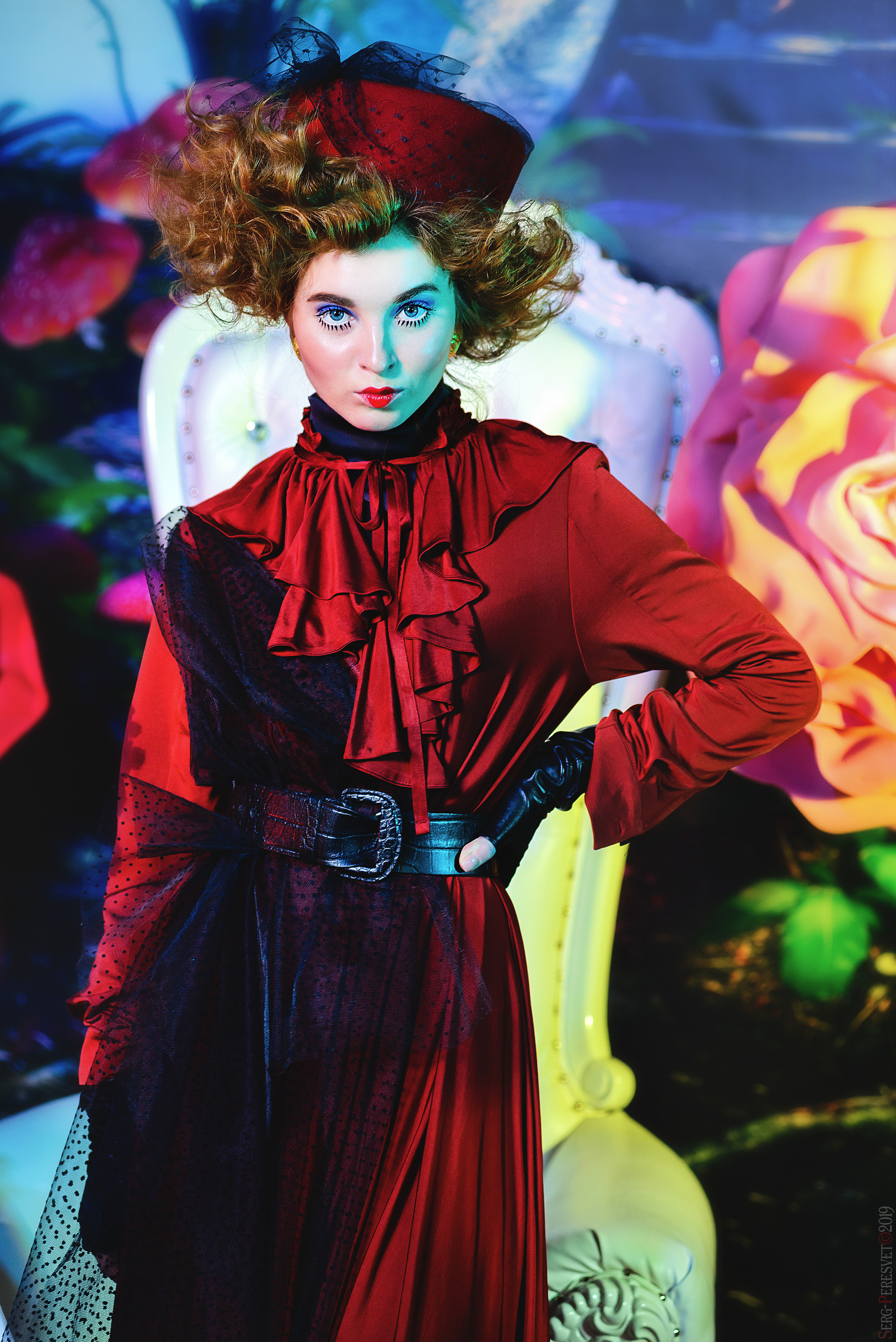 Фотосессия в студии для девушек в Москве - фотограф Сергей Пересвет. Ваш фотограф на праздник в Москве, Раменском, Жуковском, Люберцах