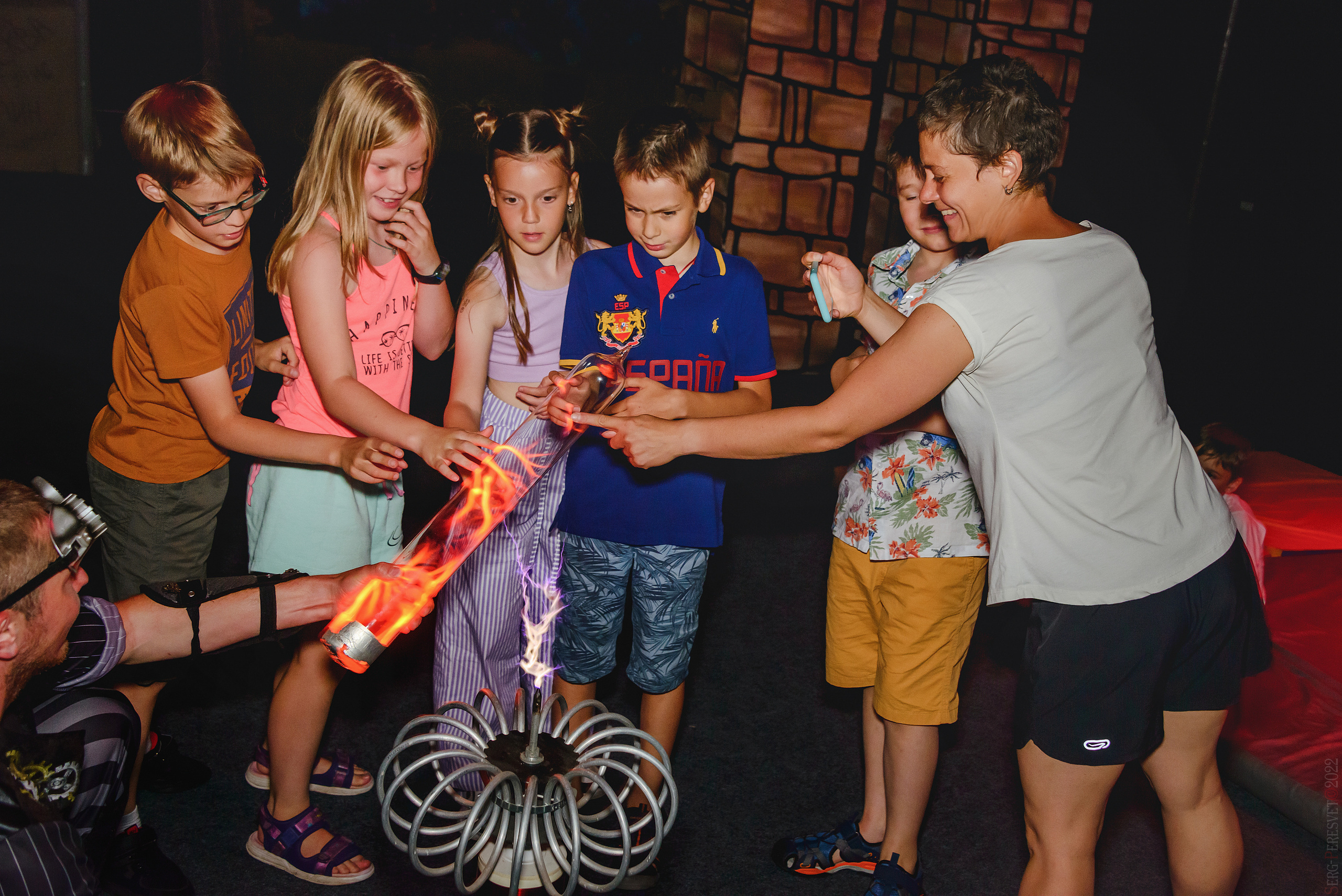 детское тесла шоу, заказать тесла шоу, тесла шоу, тесла шоу в саду, тесла шоу для детей, тесла шоу Люберцы, тесла шоу Москва, тесла шоу на день рождения, тесла шоу на день рождения ребенка, тесла шоу на дом, тесла шоу цена, фотограф на день рождения, фотограф на детский день рождения, фотограф на детский праздник, фотограф на праздник, фотограф на праздник цена, фотосессия с ребенком, шоу тесла