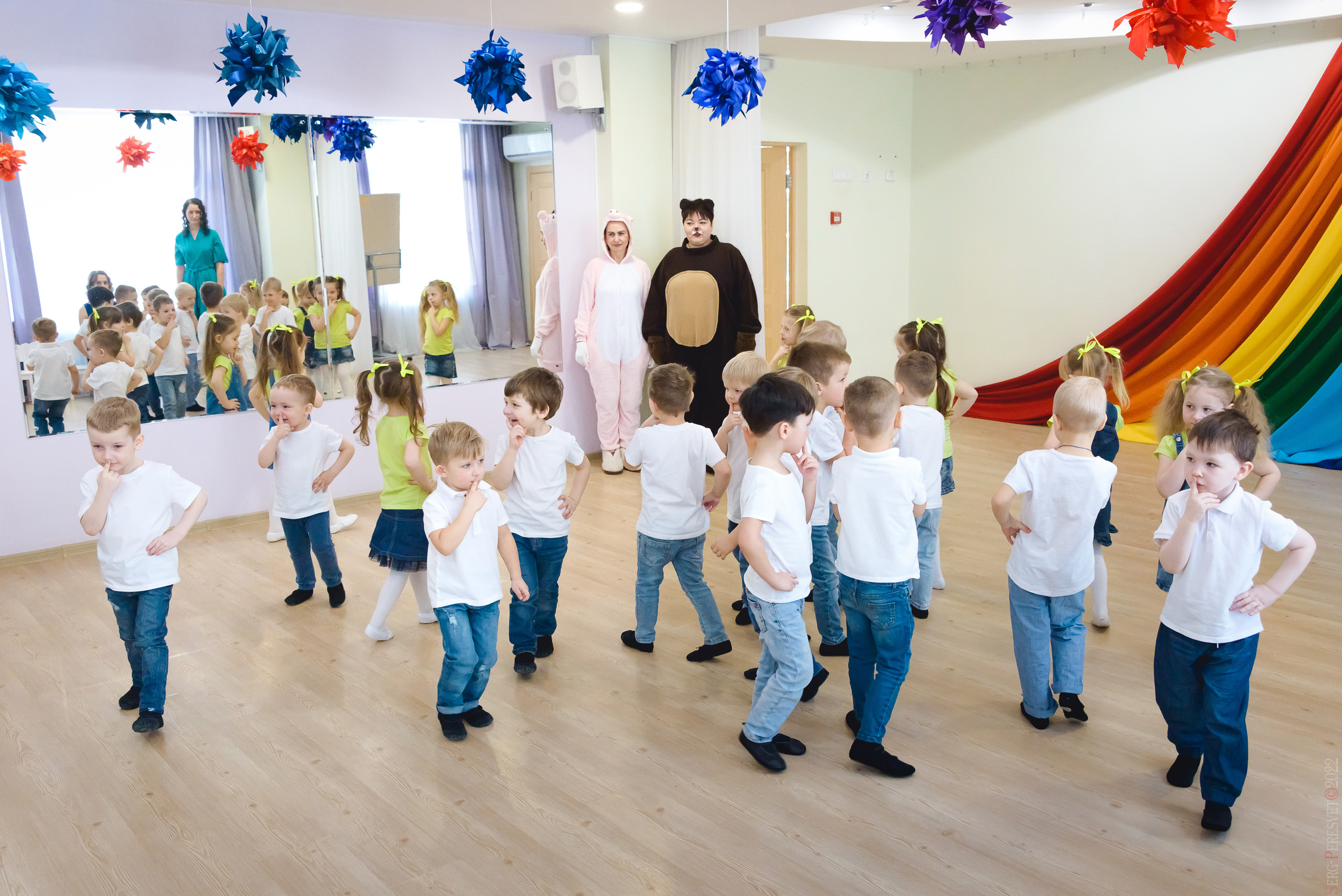 Фотограф на детский утренник в Москве, Сергей Пересвет. Ваш фотограф на праздник в Москве, Раменском, Жуковском, Люберцах